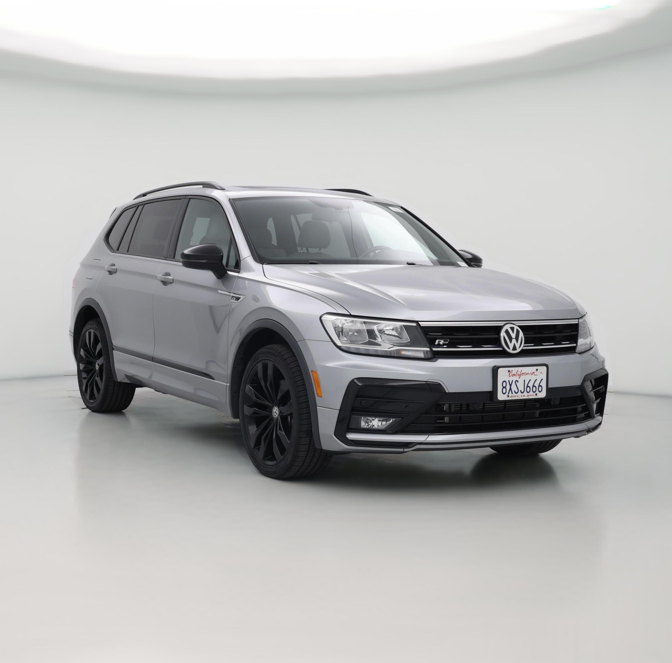 Thumbnail: 2021 Volkswagen Tiguan - 1