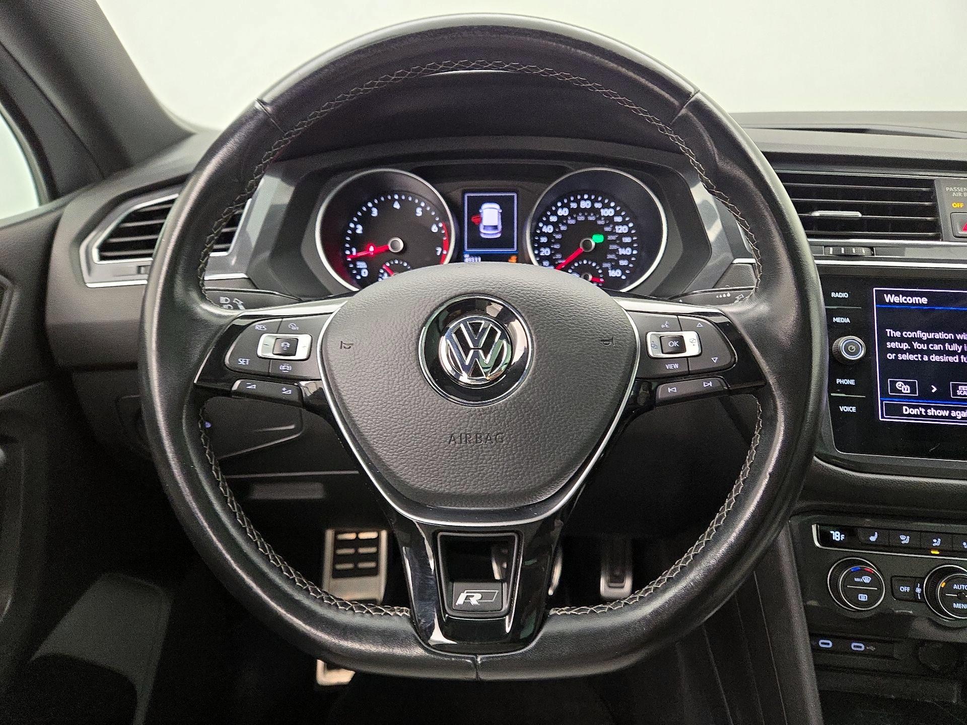 Thumbnail: 2021 Volkswagen Tiguan - 10