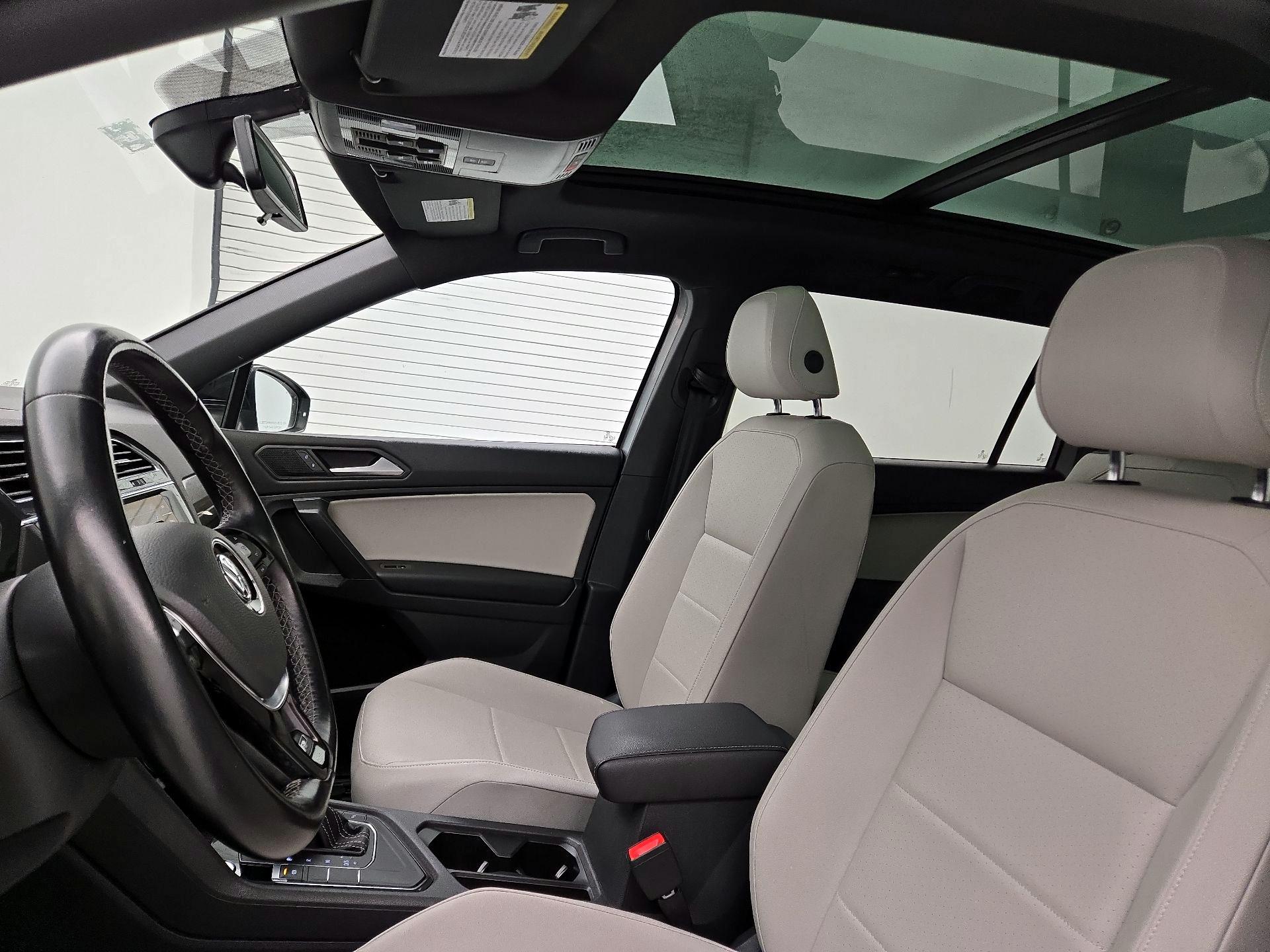 Thumbnail: 2021 Volkswagen Tiguan - 19