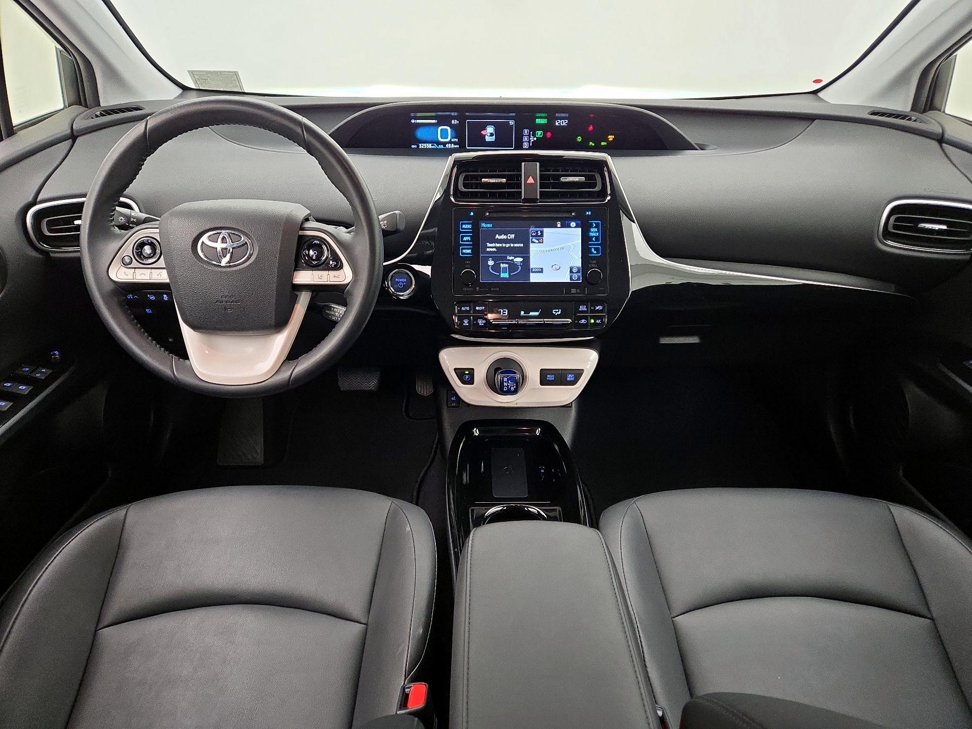 Thumbnail: 2017 Toyota Prius - 9