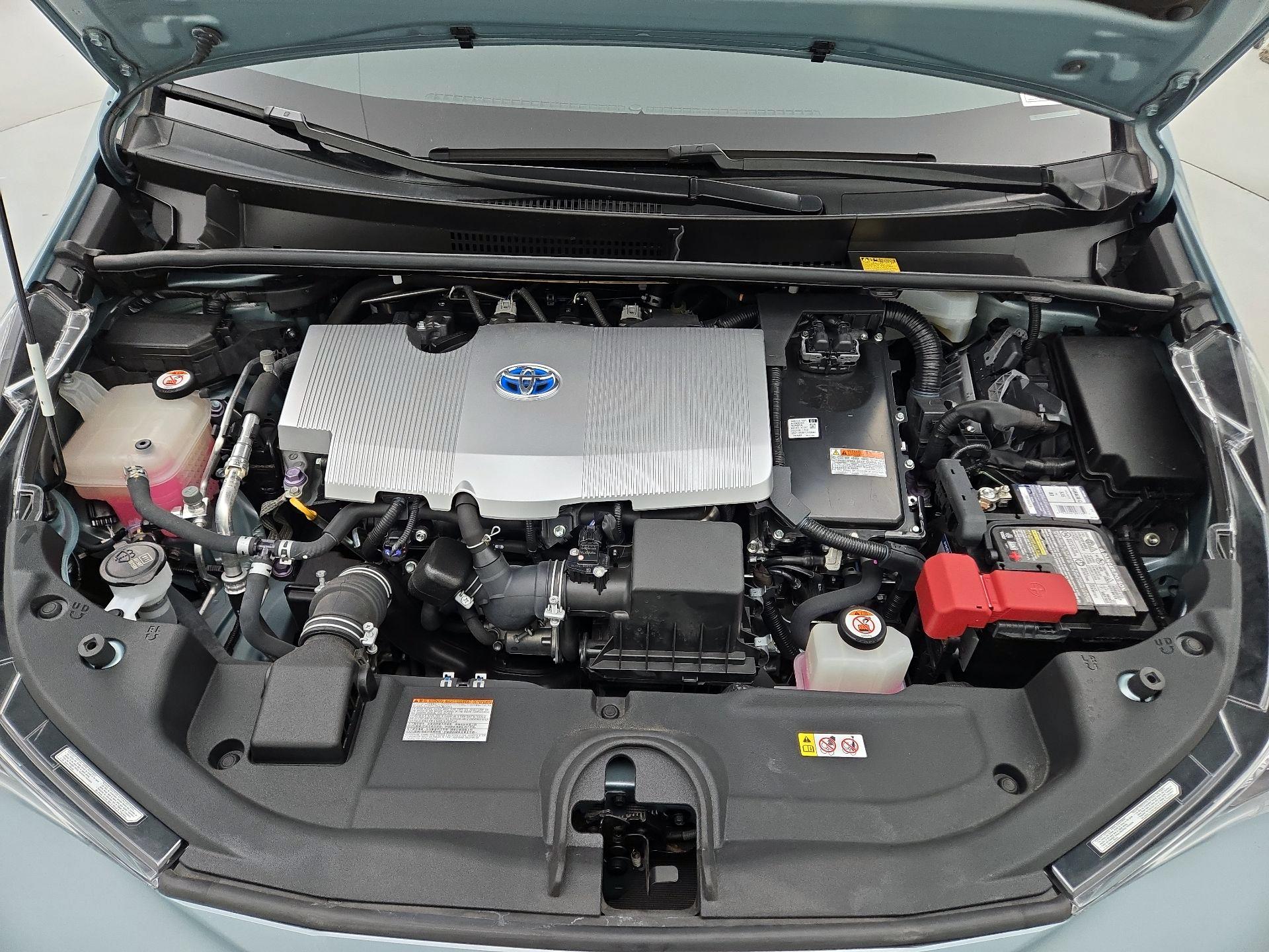 Thumbnail: 2017 Toyota Prius - 20