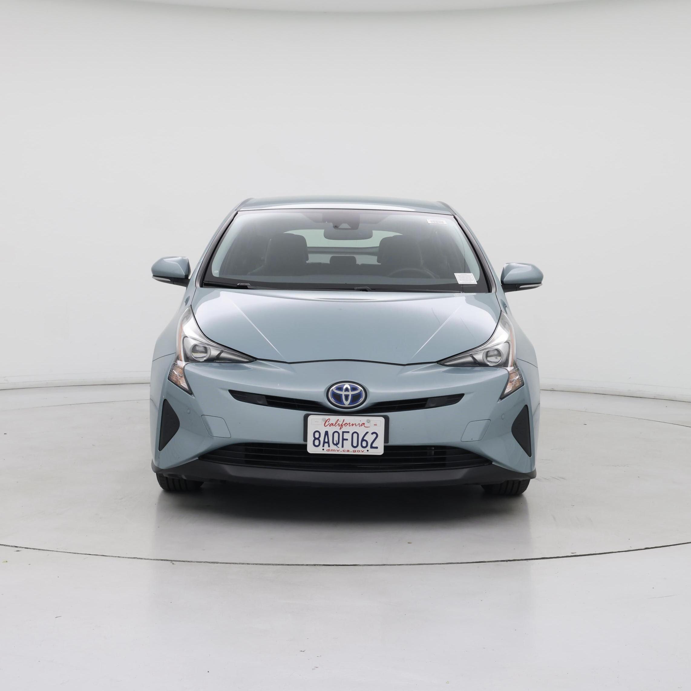 Thumbnail: 2017 Toyota Prius - 5