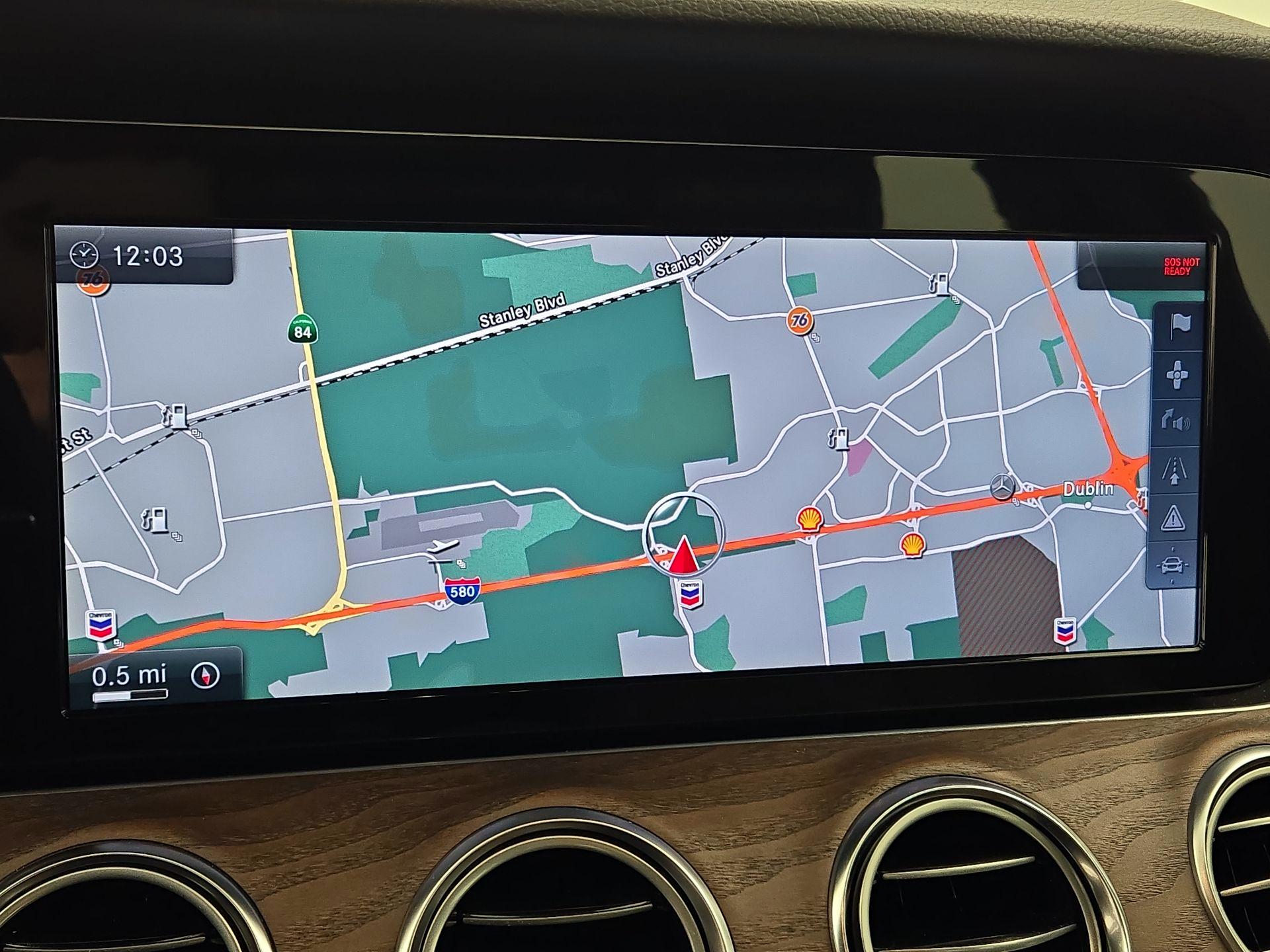 Thumbnail: 2017 Mercedes-Benz E-Class - 14