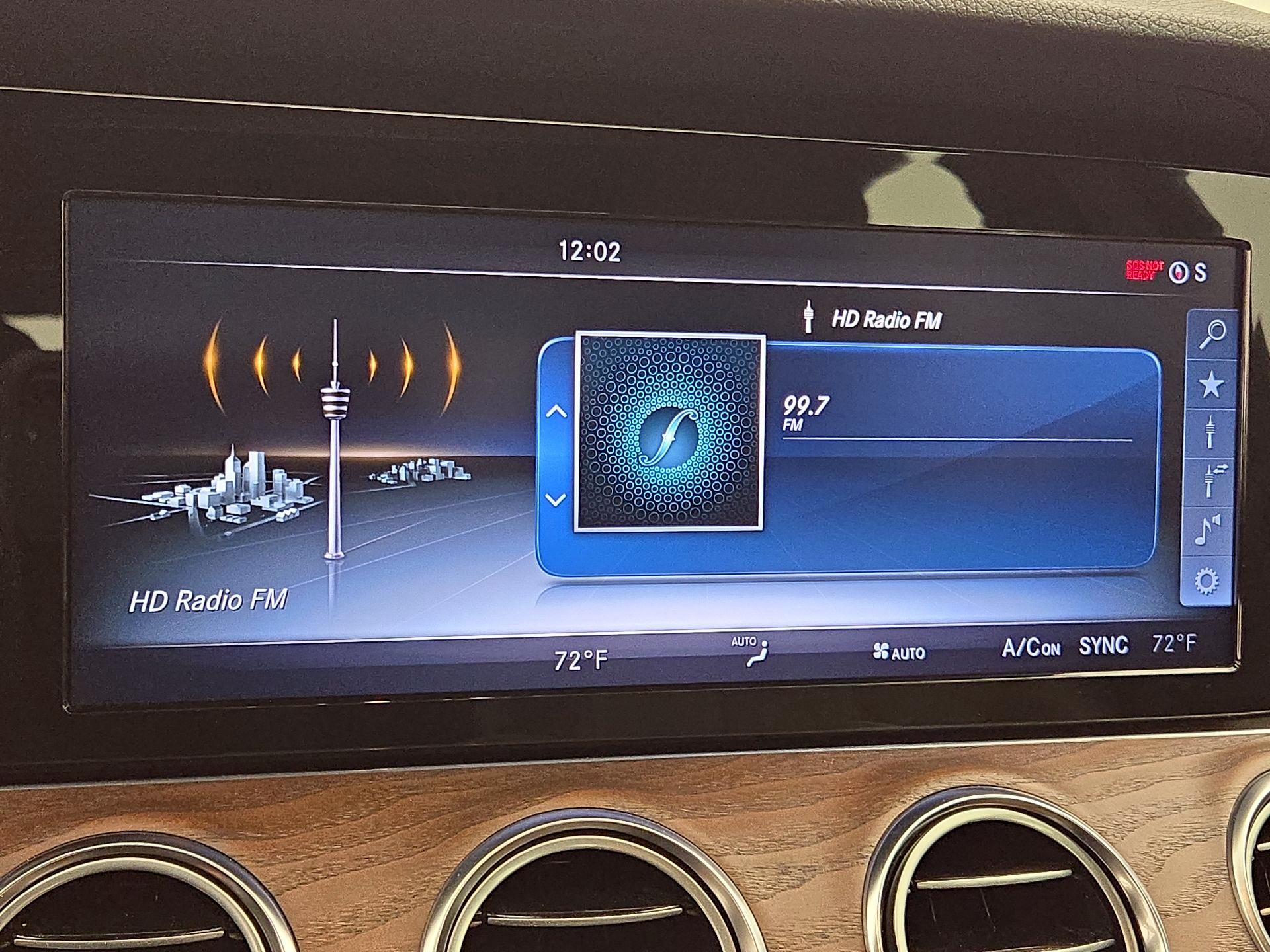 Thumbnail: 2017 Mercedes-Benz E-Class - 16