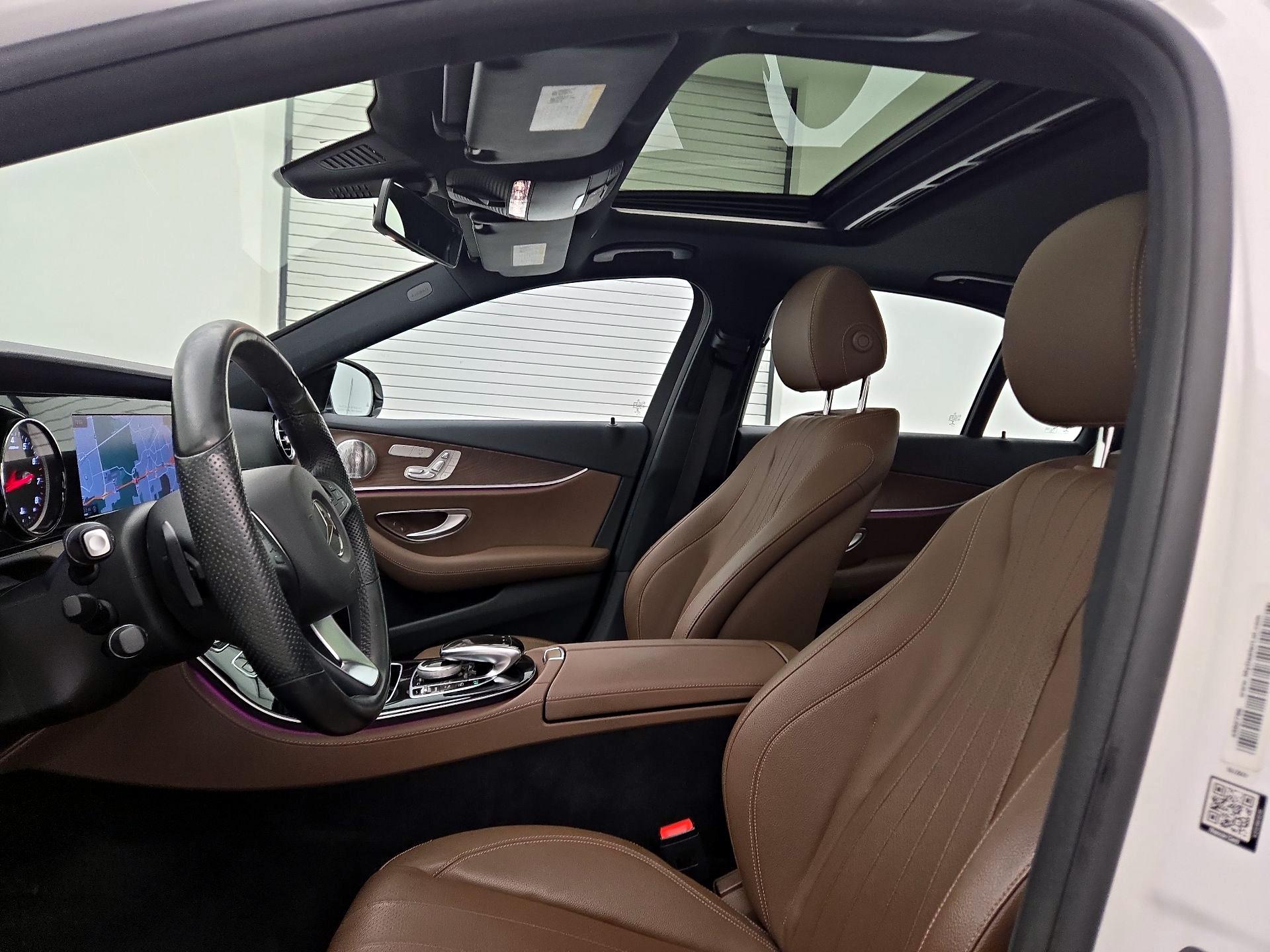 Thumbnail: 2017 Mercedes-Benz E-Class - 20