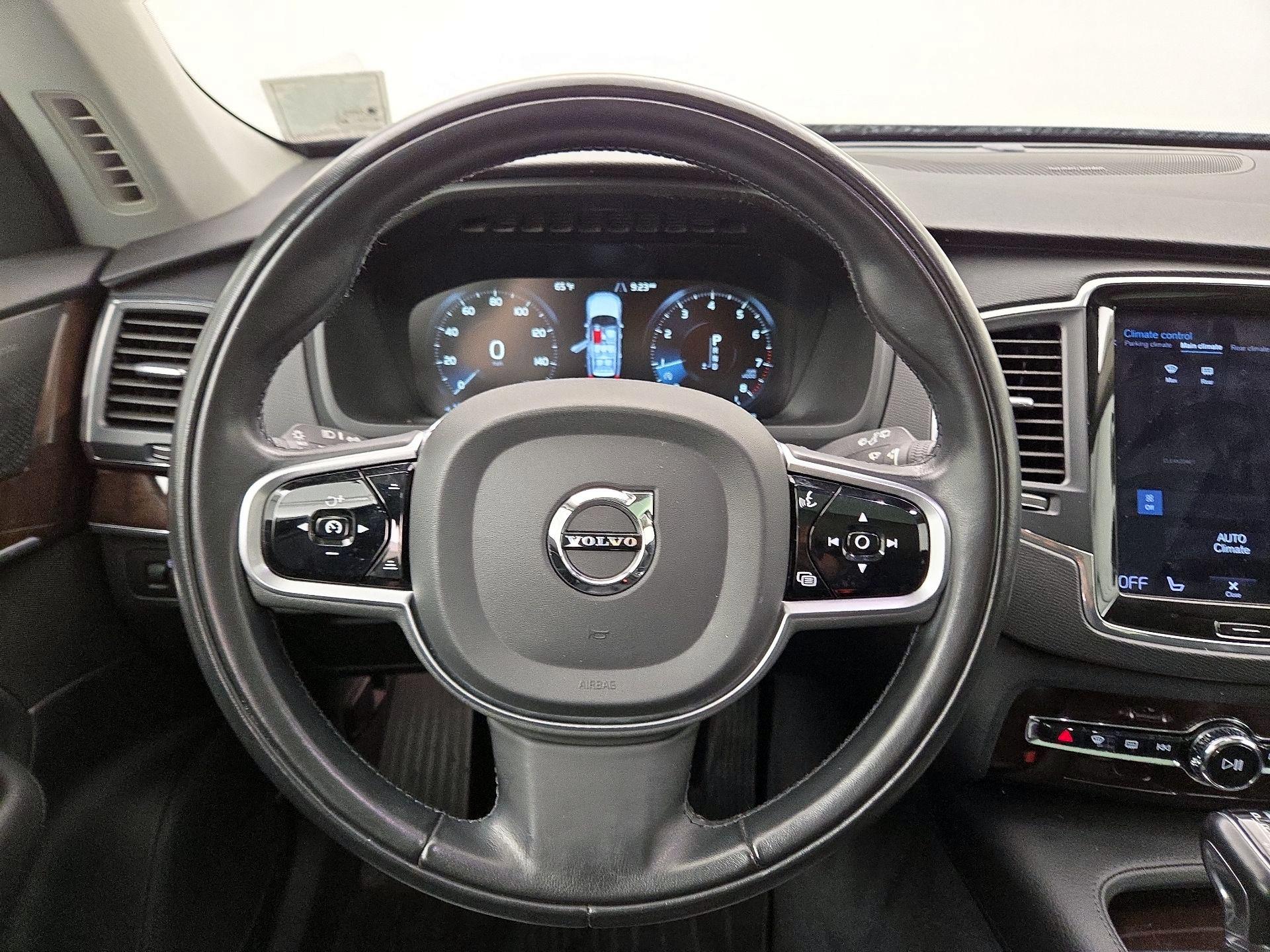 Thumbnail: 2019 Volvo XC90 - 10