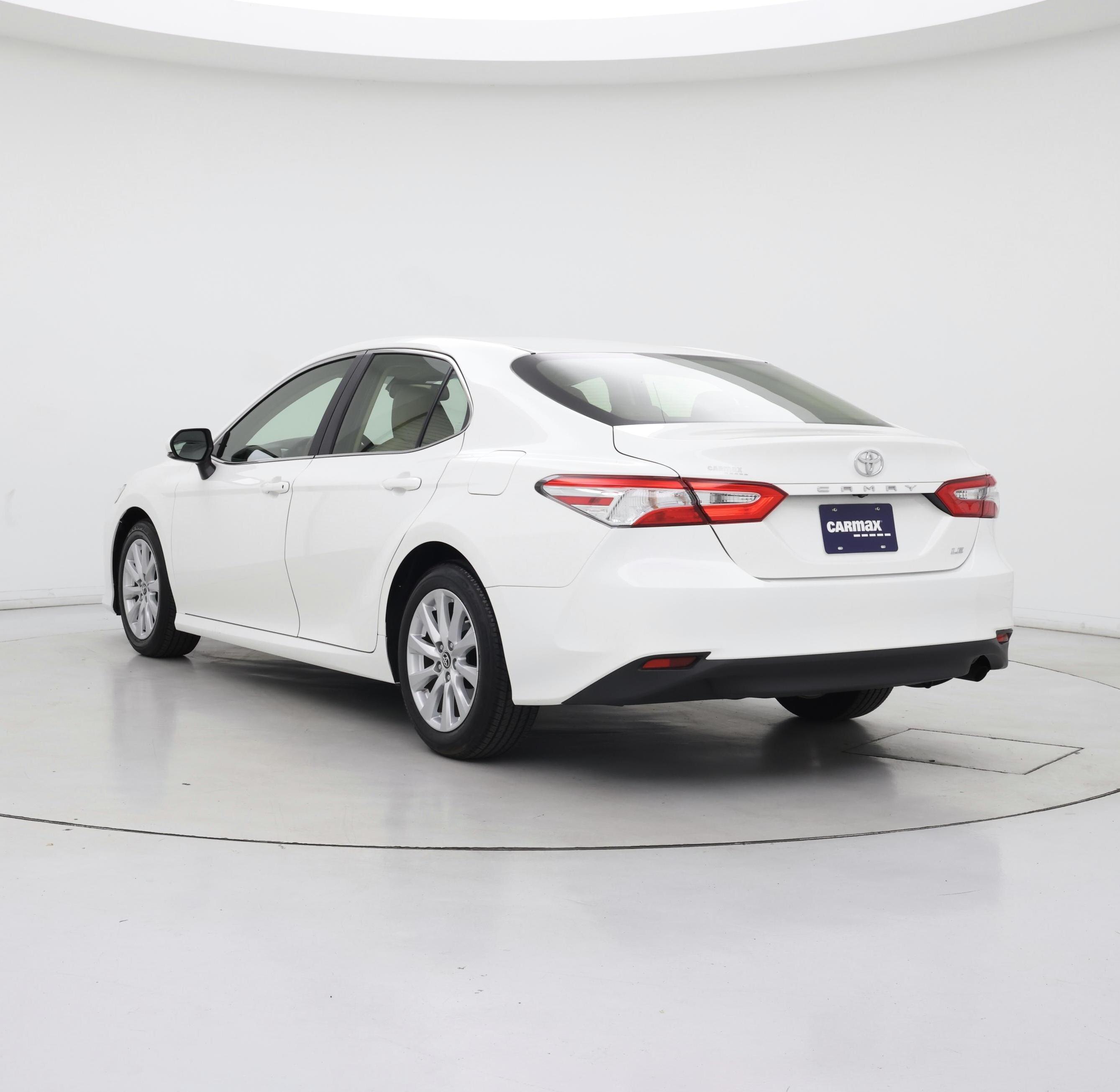 Thumbnail: 2018 Toyota Camry - 2