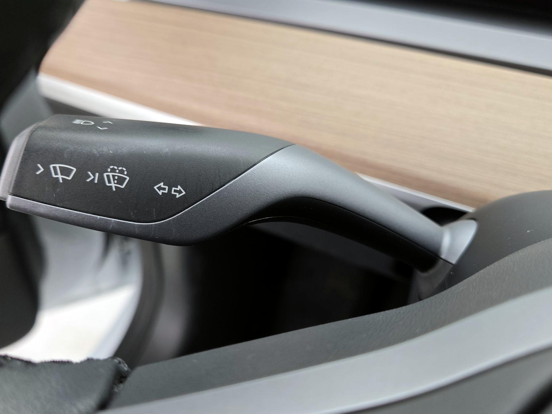 Thumbnail: 2023 Tesla Model 3 - 13