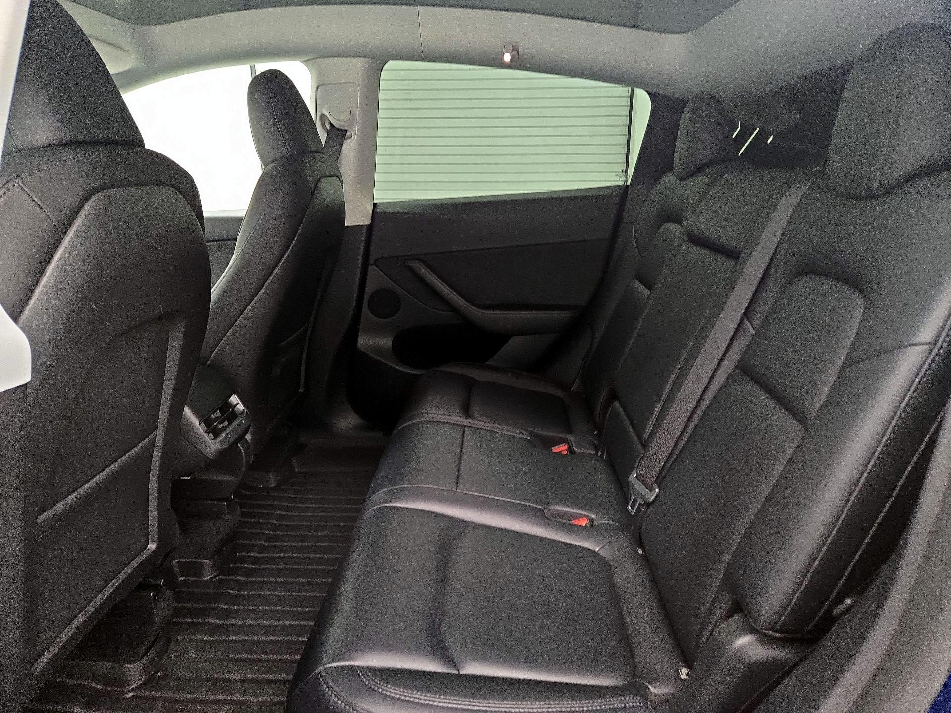 Thumbnail: 2023 Tesla Model Y - 20