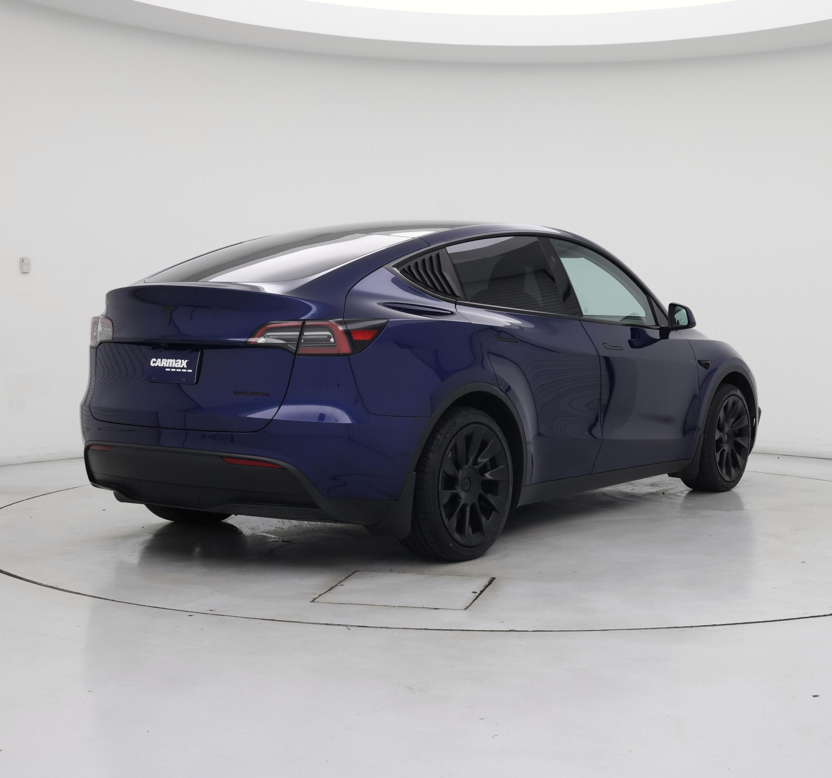 Thumbnail: 2023 Tesla Model Y - 8