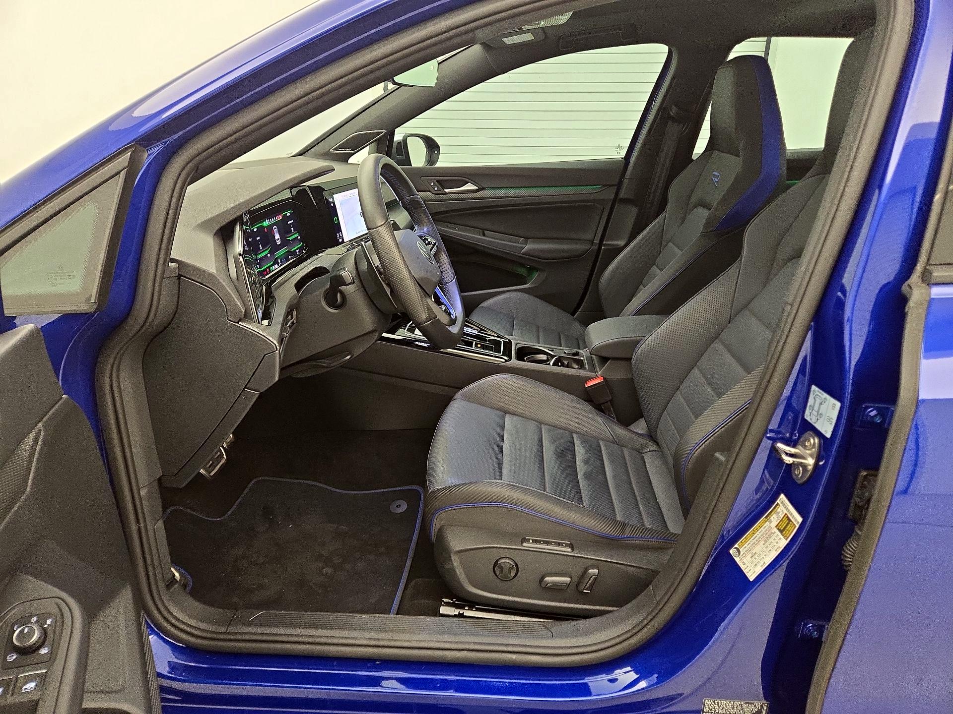 Thumbnail: 2024 Volkswagen Golf - 11