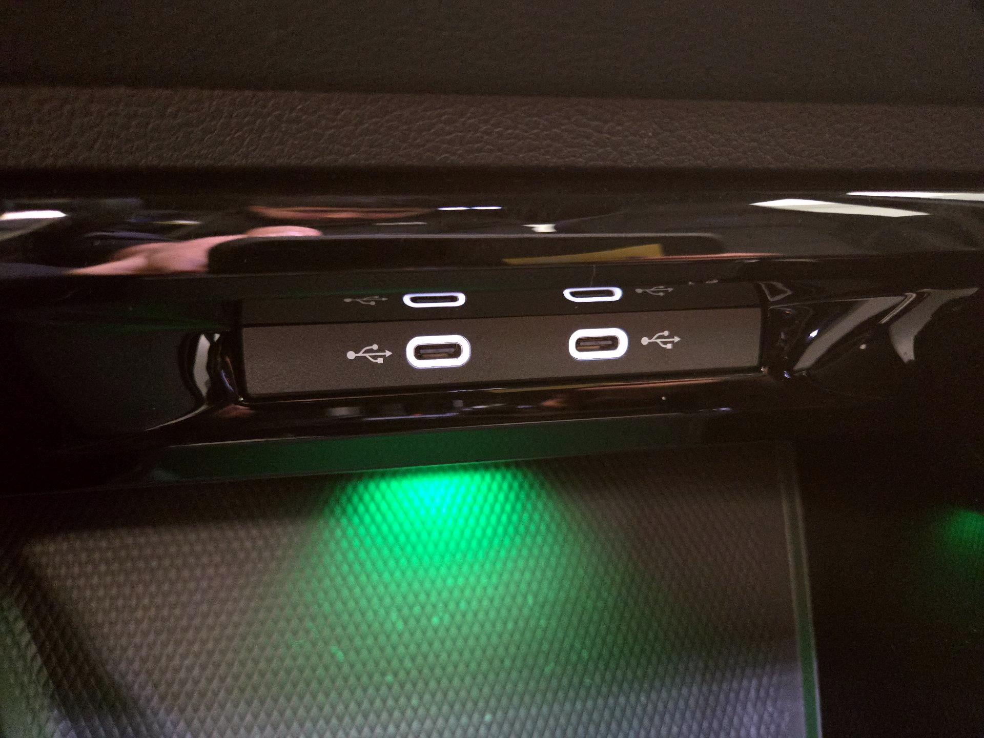 Thumbnail: 2024 Volkswagen Golf - 19