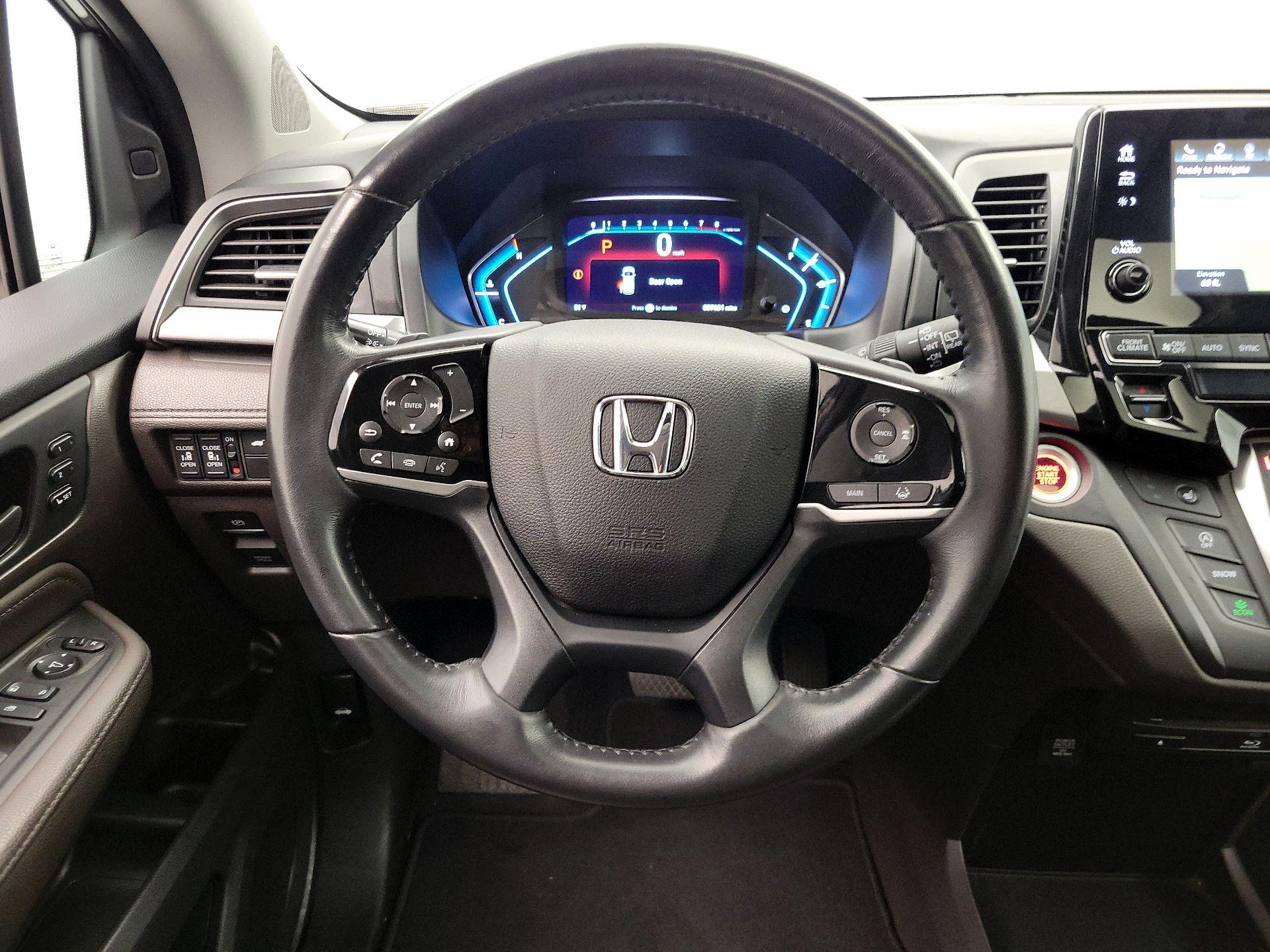 Thumbnail: 2019 Honda Odyssey - 10