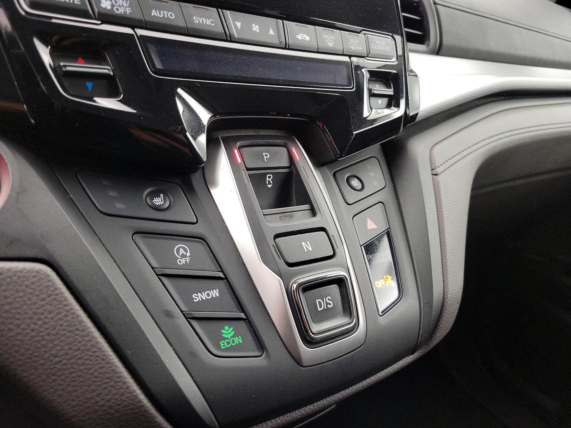 Thumbnail: 2019 Honda Odyssey - 18