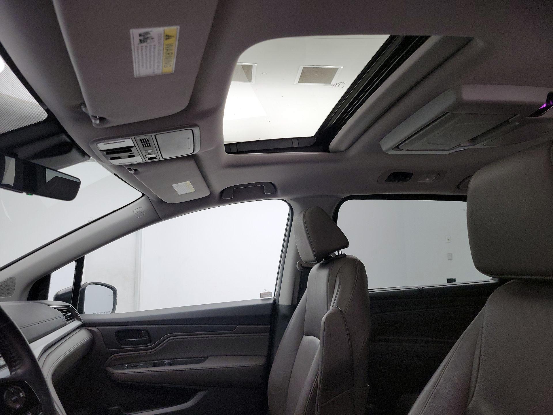 Thumbnail: 2019 Honda Odyssey - 19