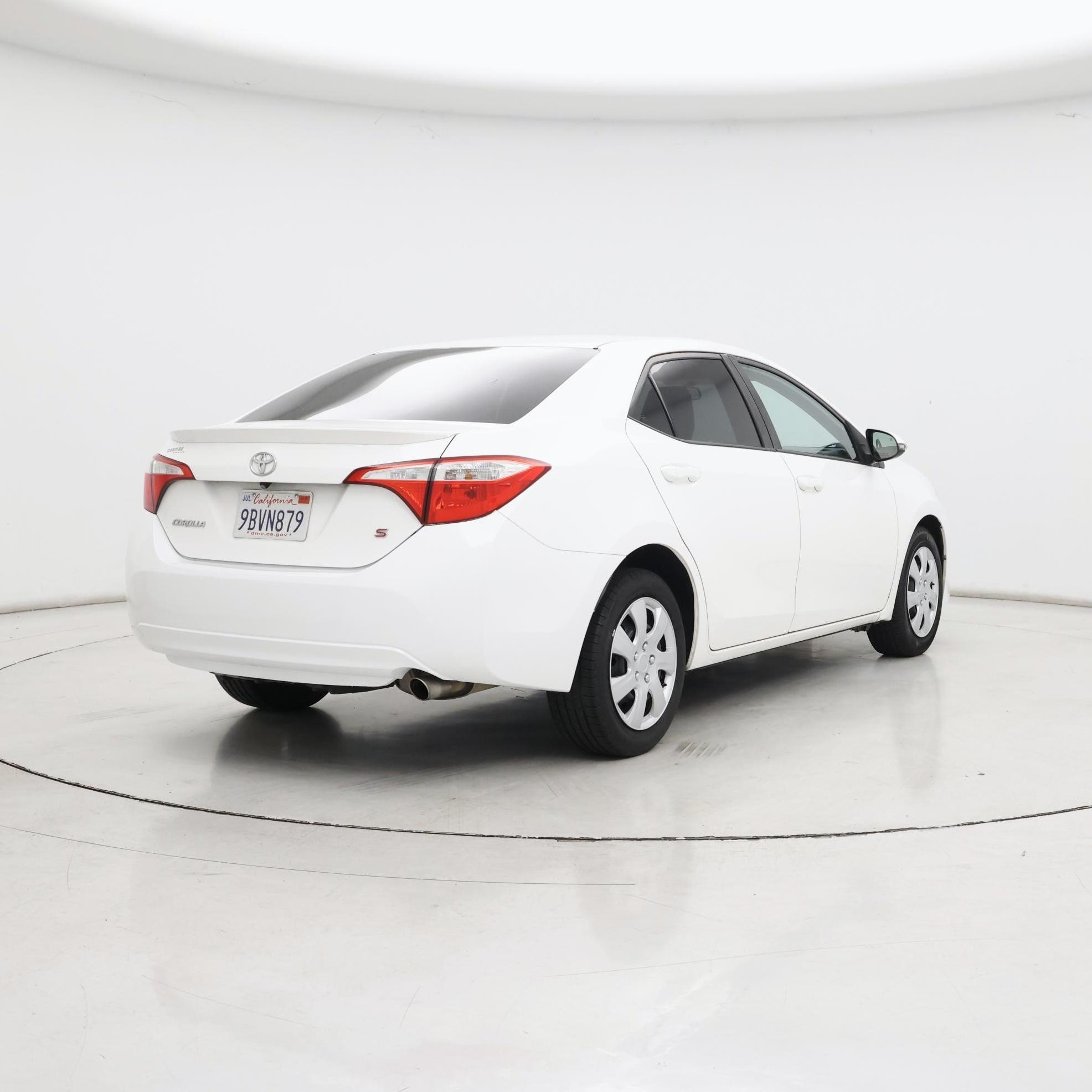 Thumbnail: 2015 Toyota Corolla - 8