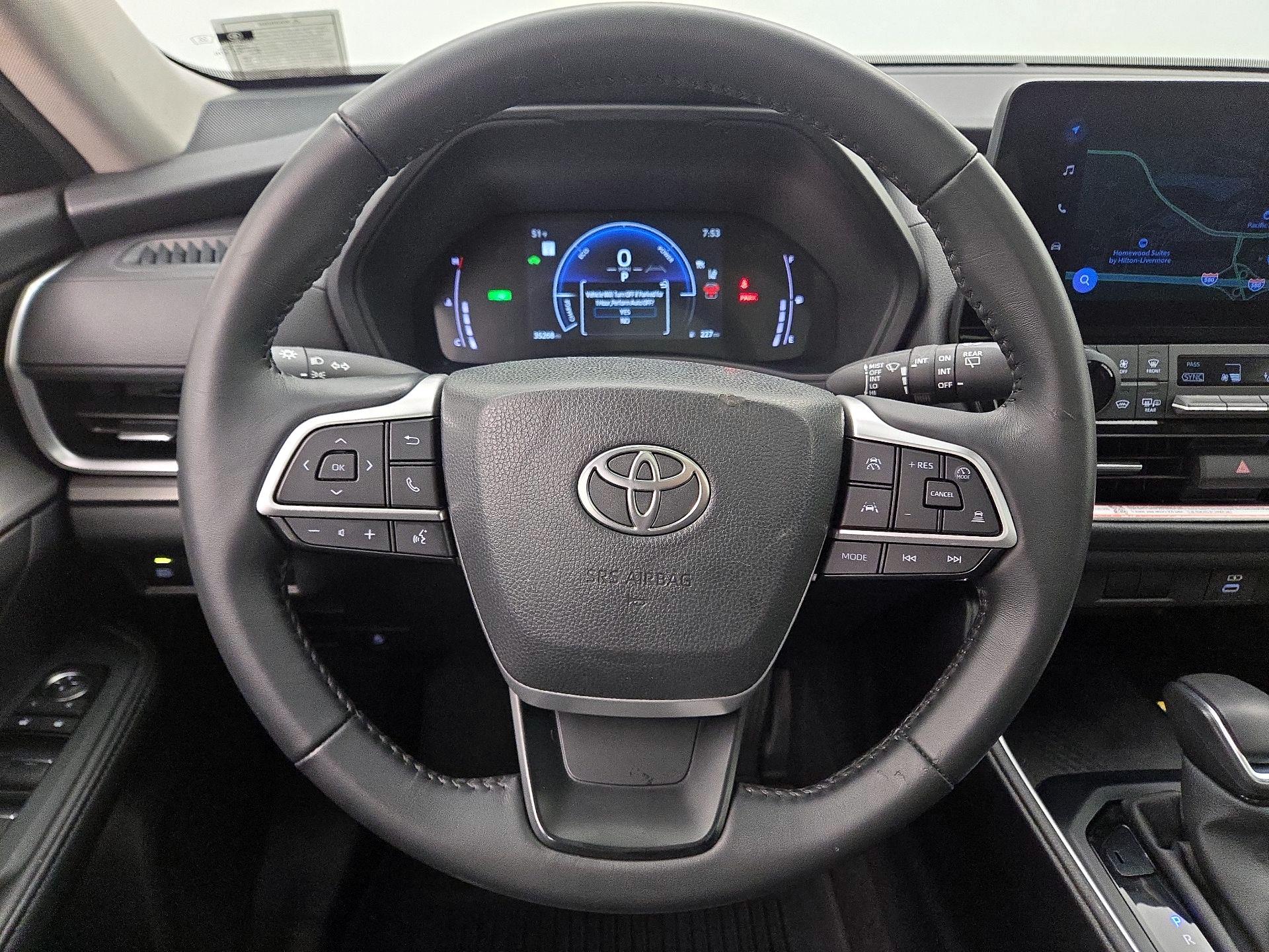 Thumbnail: 2025 Toyota Highlander - 10