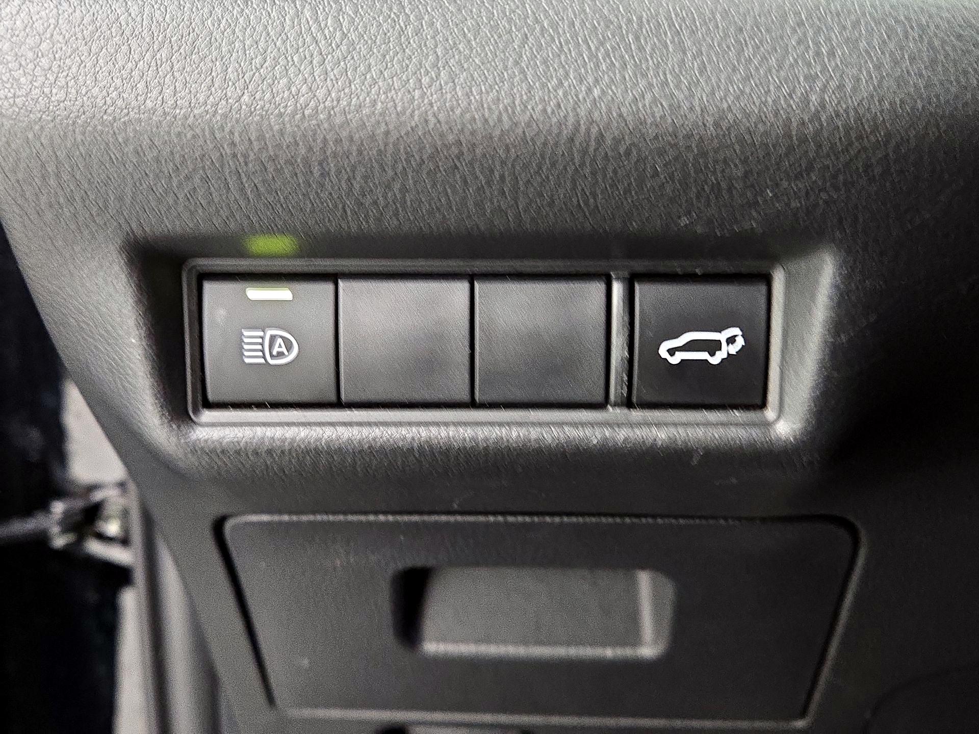 Thumbnail: 2025 Toyota Highlander - 13