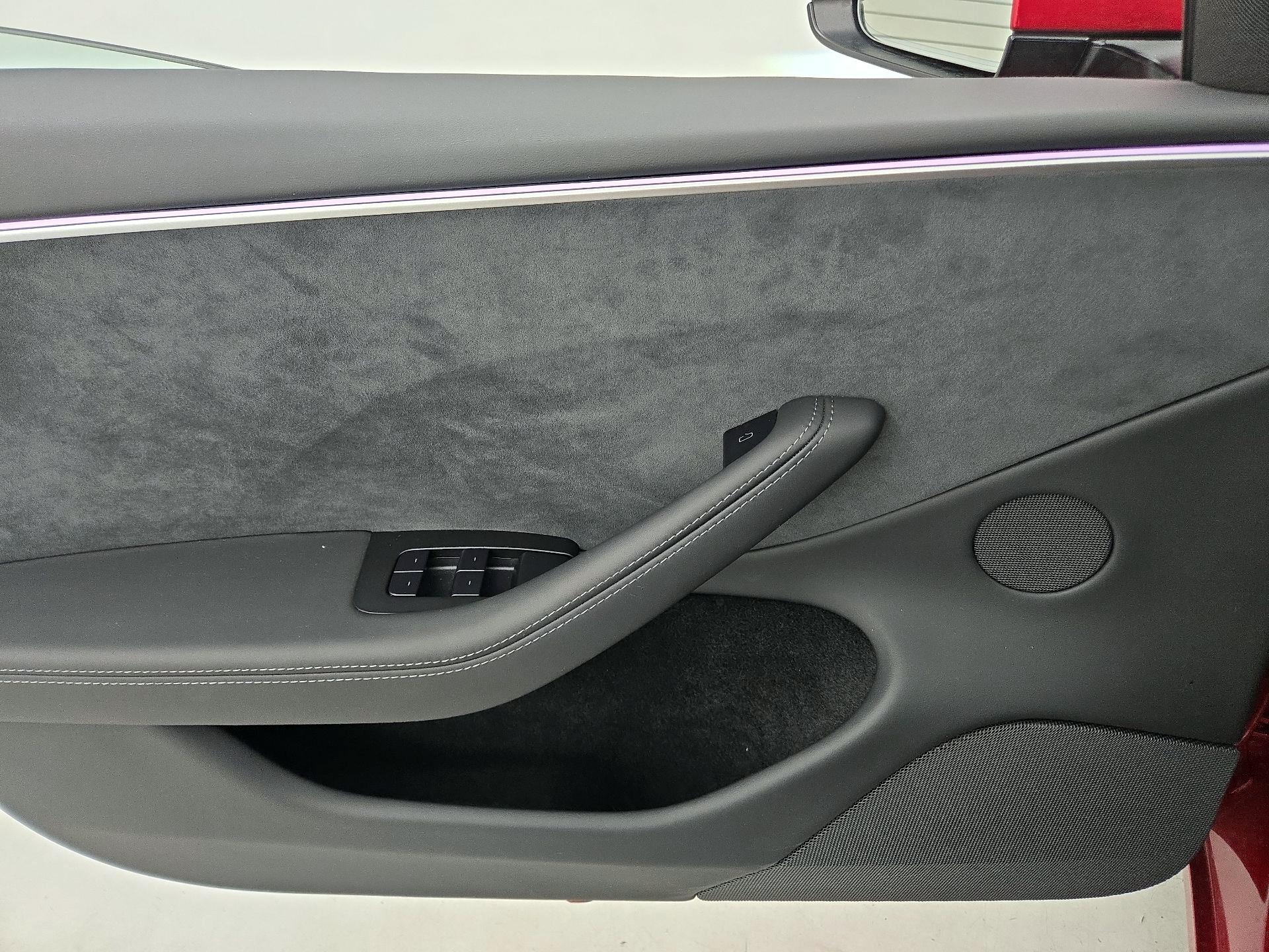 Thumbnail: 2024 Tesla Model 3 - 12