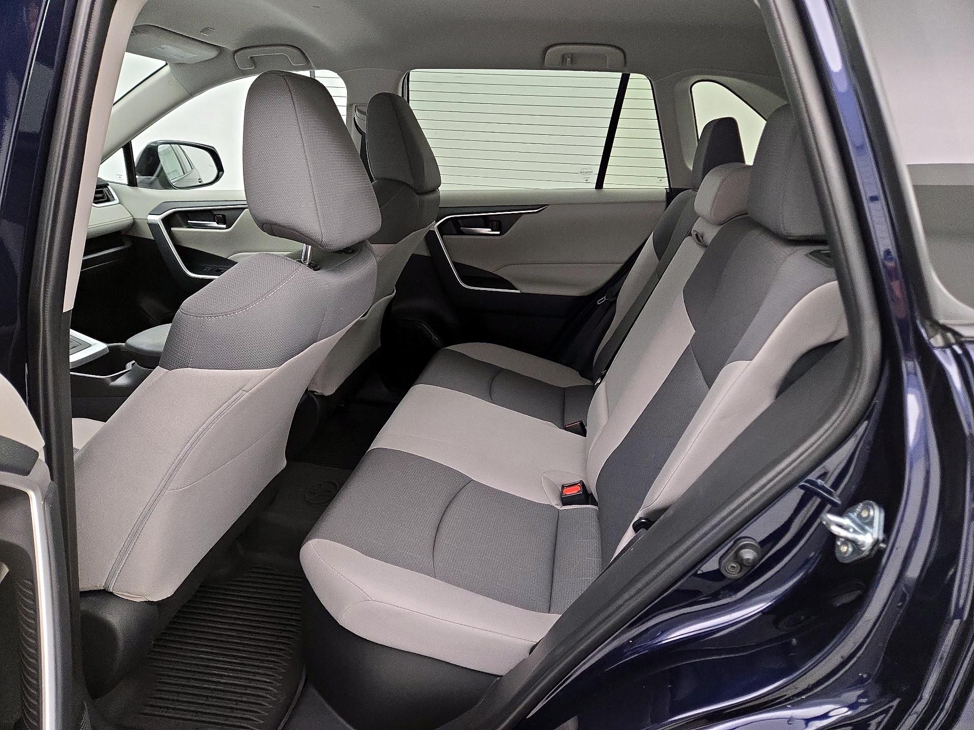 Thumbnail: 2025 Toyota RAV4 - 19