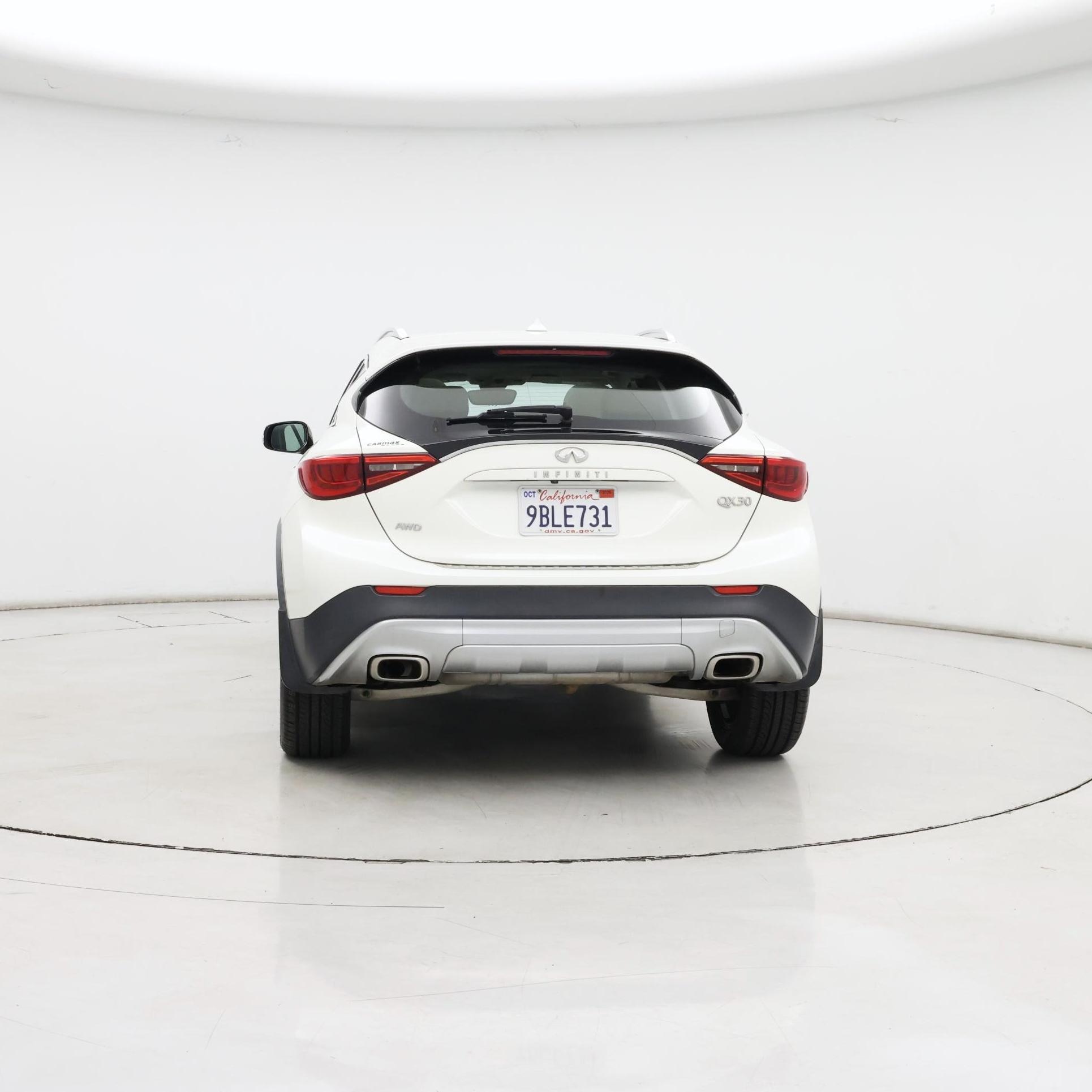 Thumbnail: 2018 INFINITI QX30 - 6