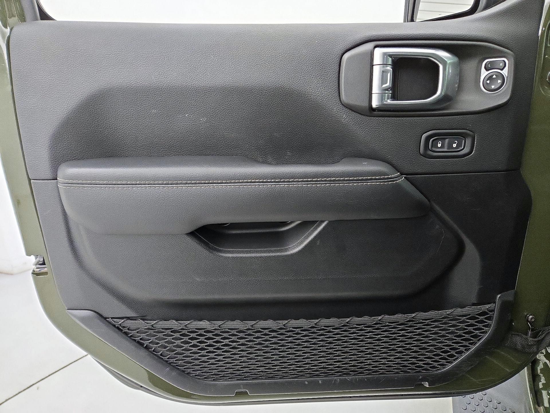 Thumbnail: 2021 Jeep Wrangler - 12