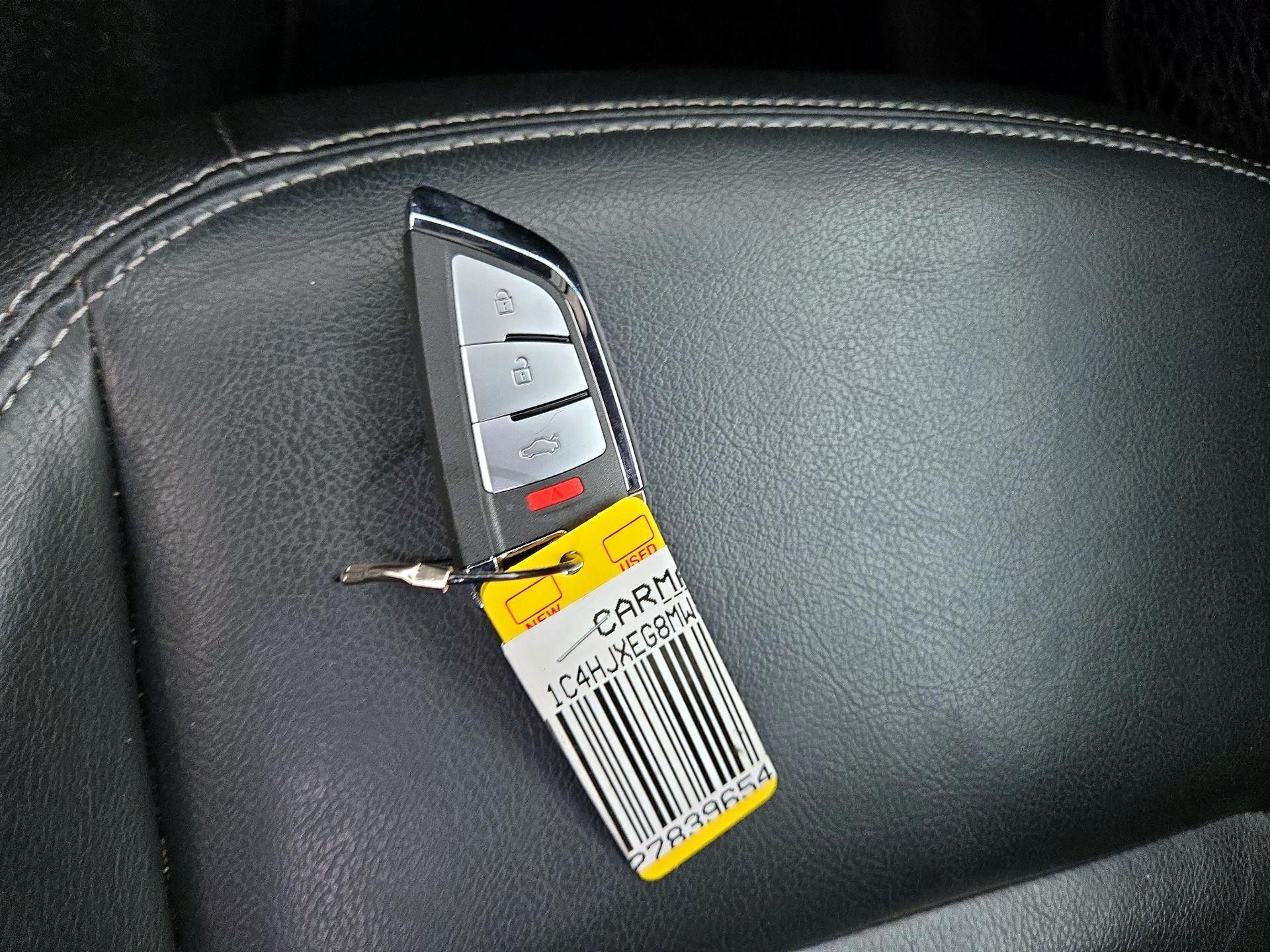 Thumbnail: 2021 Jeep Wrangler - 20