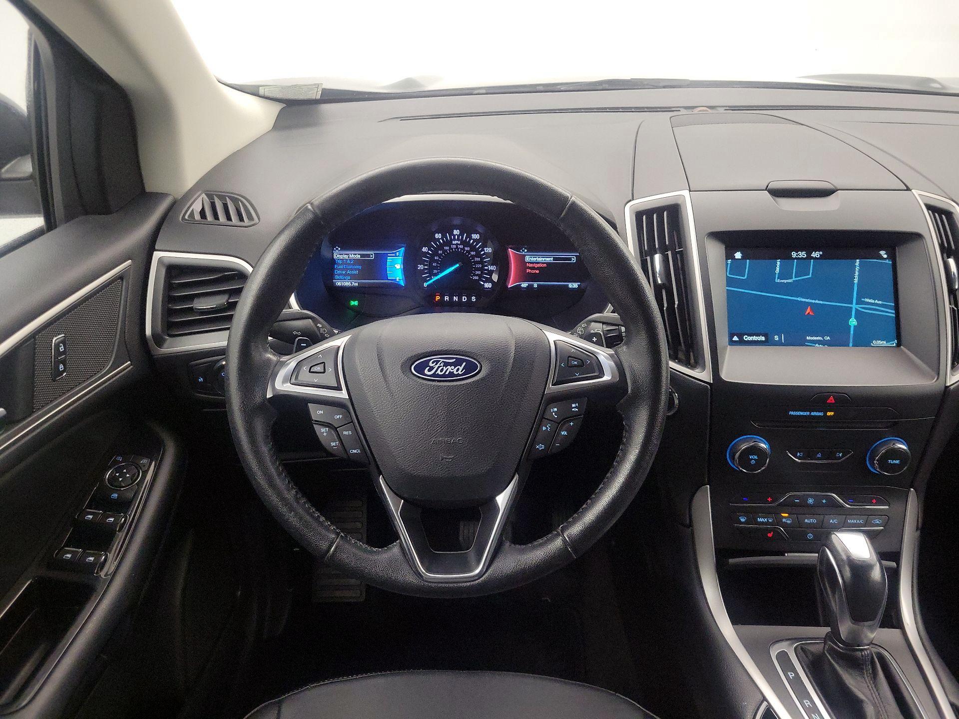 Thumbnail: 2018 Ford Edge - 10