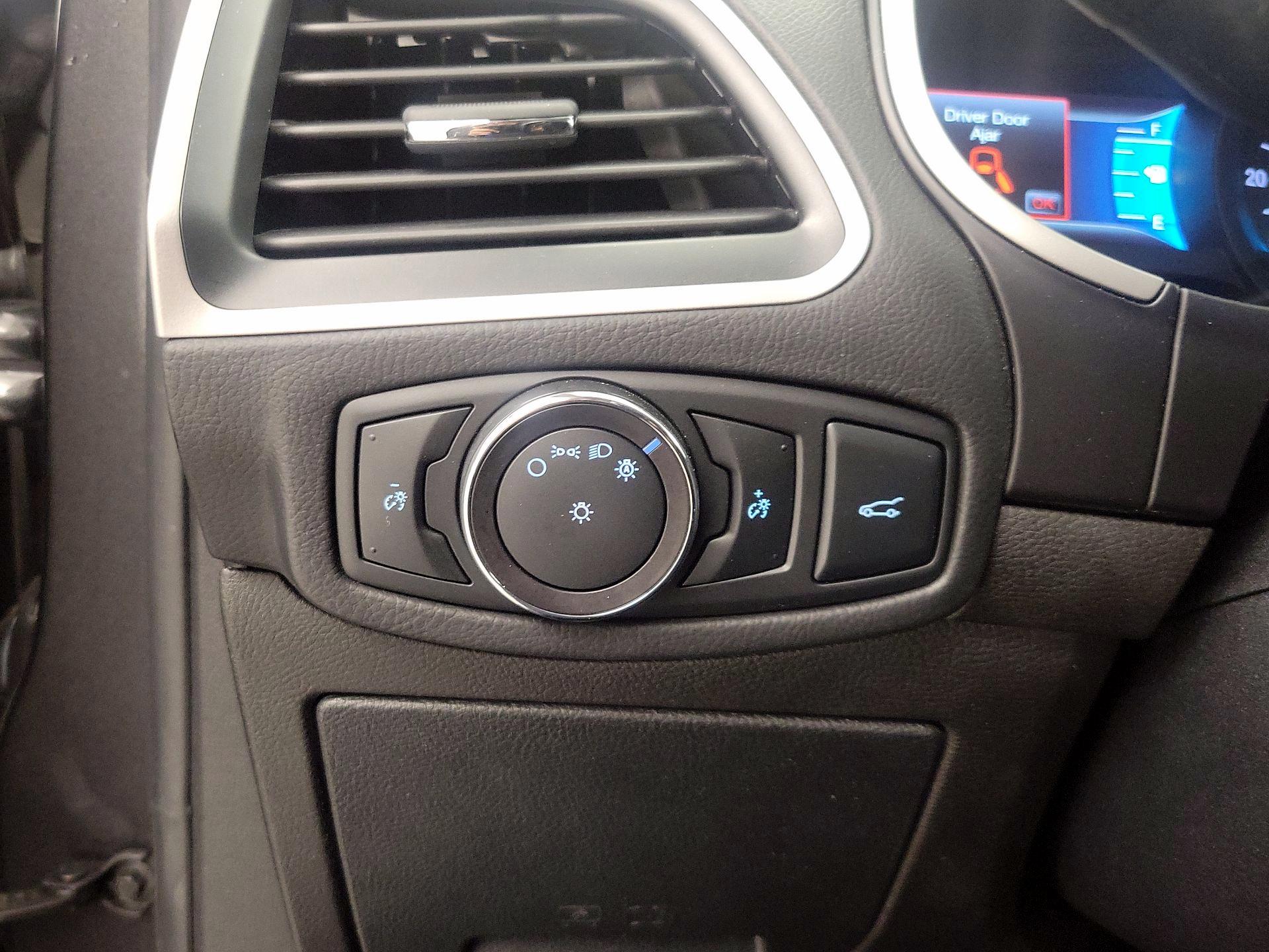 Thumbnail: 2018 Ford Edge - 13