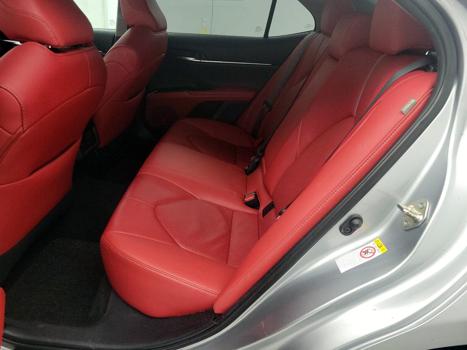 Thumbnail: 2019 Toyota Camry - 20