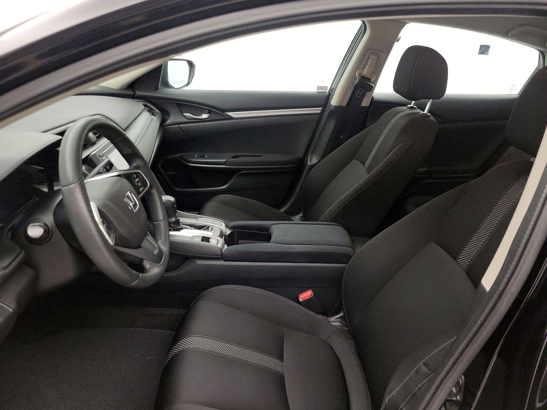 Thumbnail: 2016 Honda Civic - 11