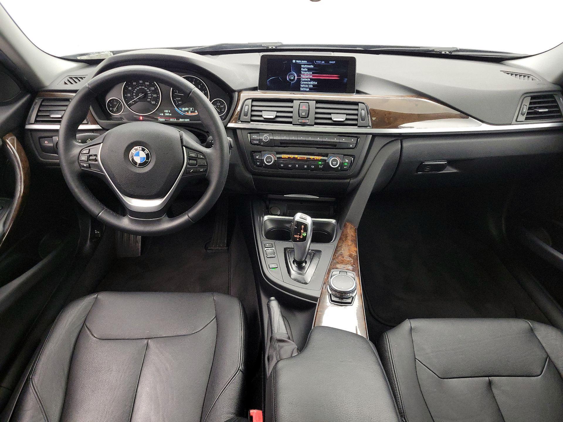 Thumbnail: 2015 BMW 3 Series - 9