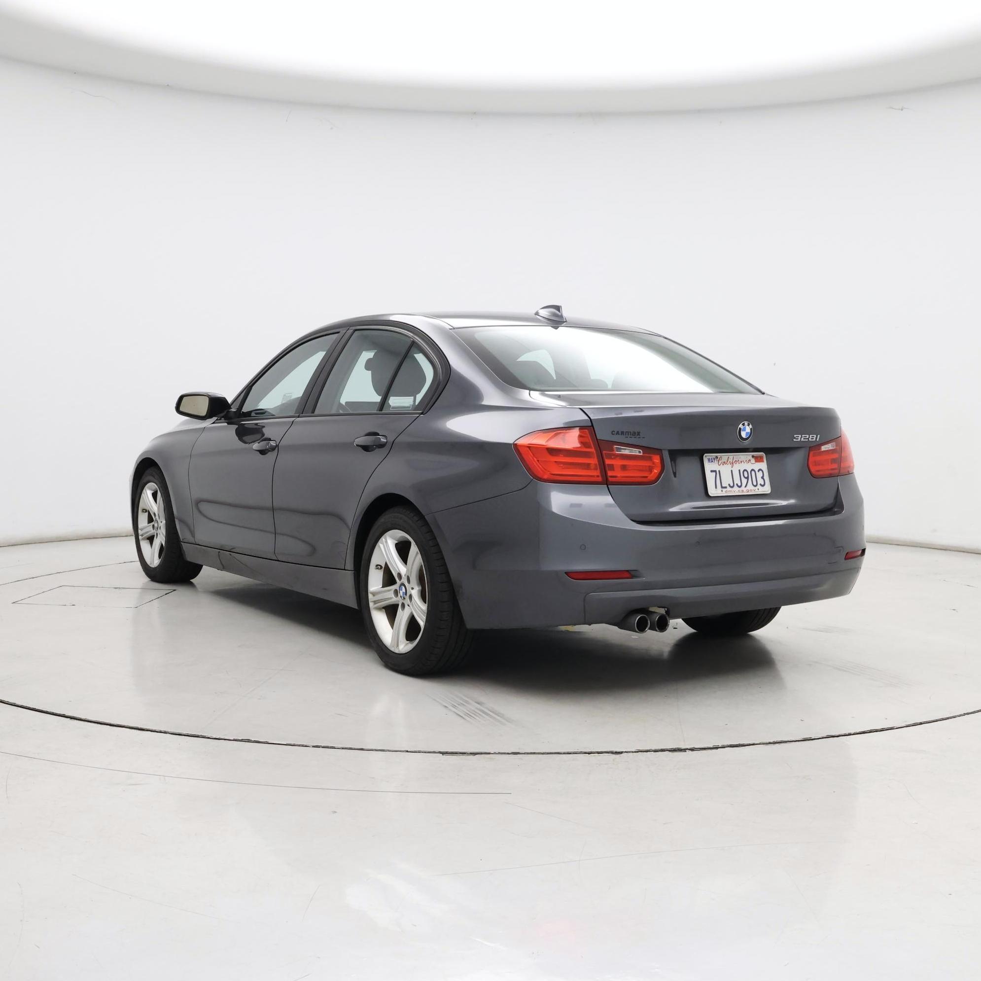 Thumbnail: 2015 BMW 3 Series - 2