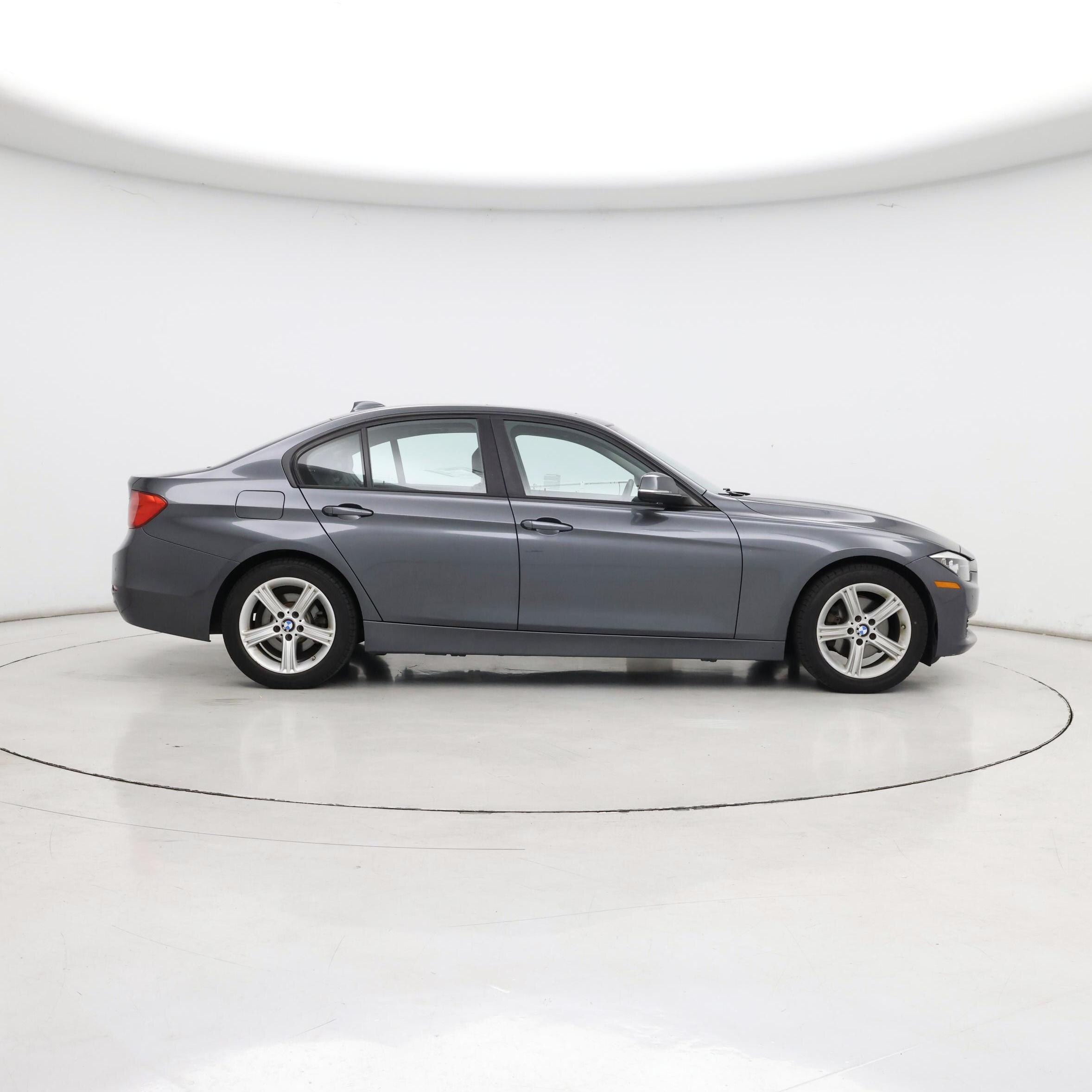 Thumbnail: 2015 BMW 3 Series - 7