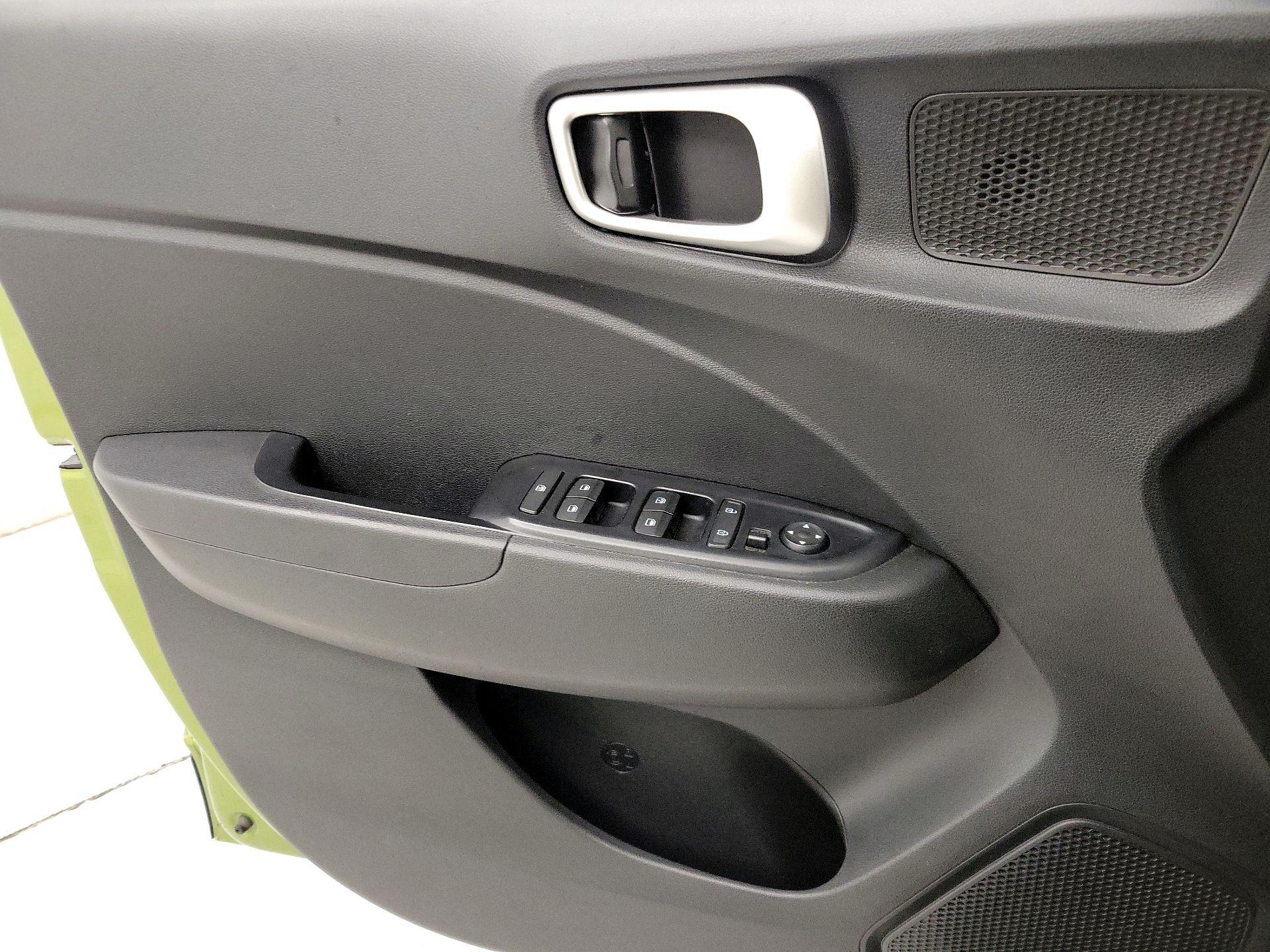 Thumbnail: 2020 Hyundai Venue - 12