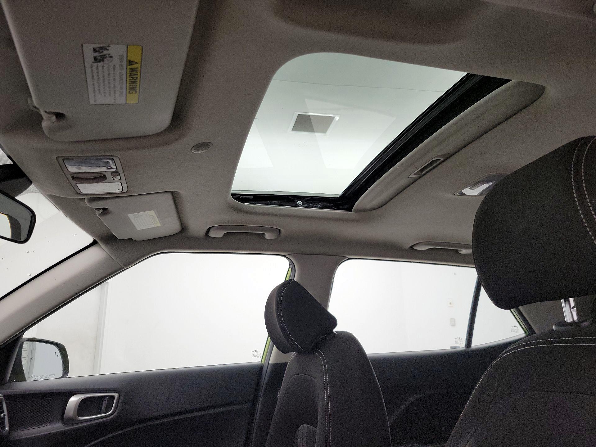 Thumbnail: 2020 Hyundai Venue - 19