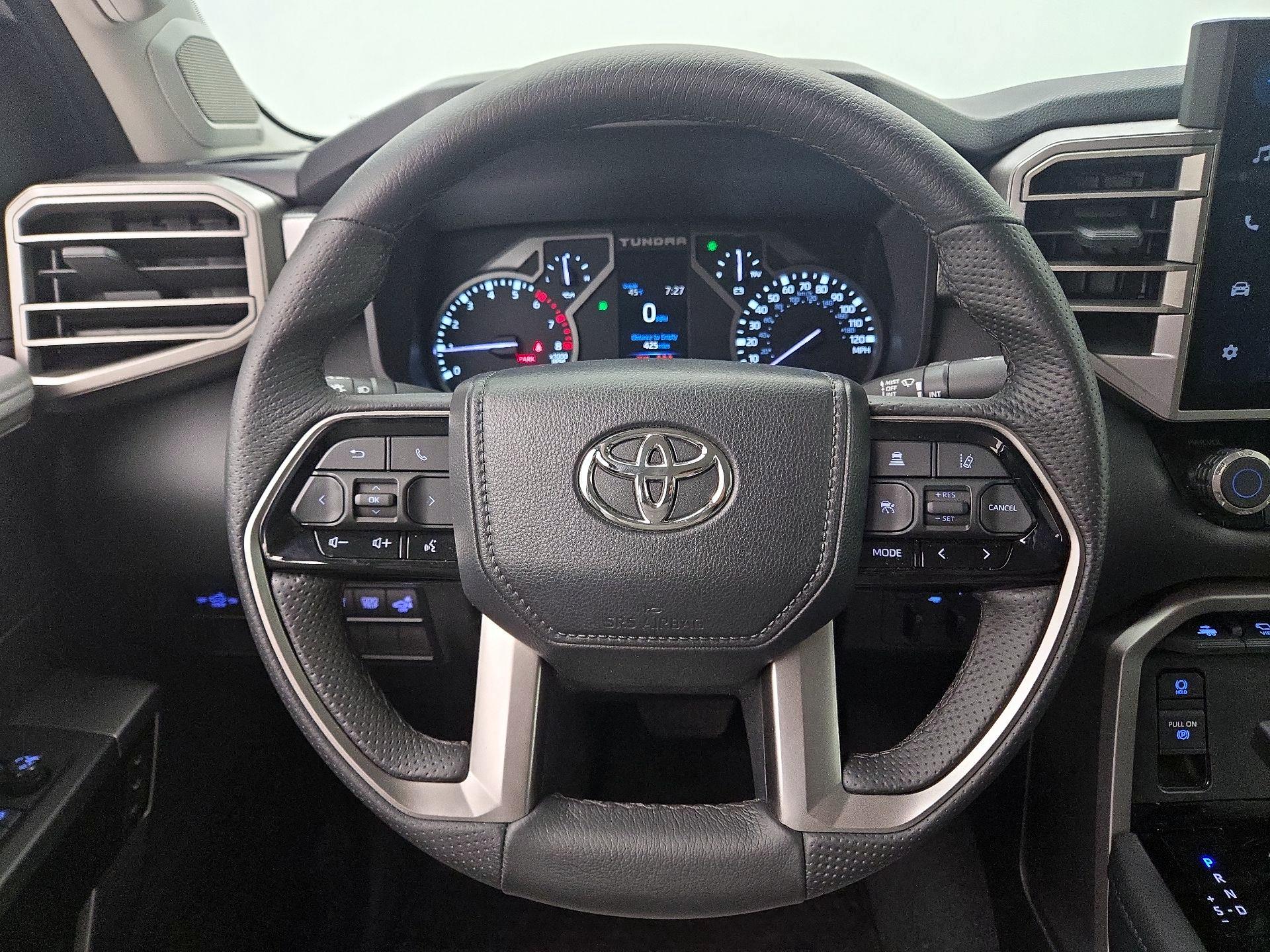 Thumbnail: 2023 Toyota Tundra - 10