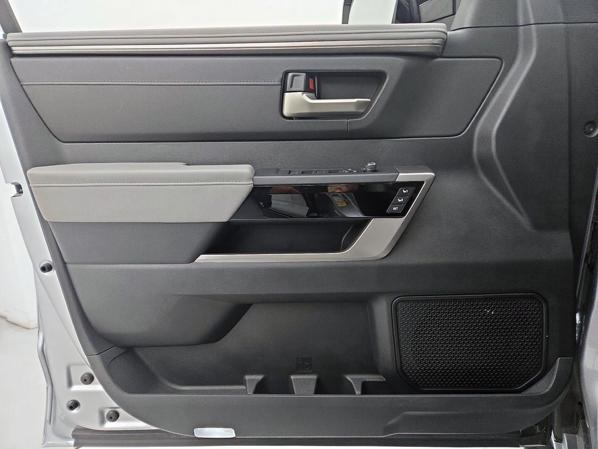 Thumbnail: 2023 Toyota Tundra - 12