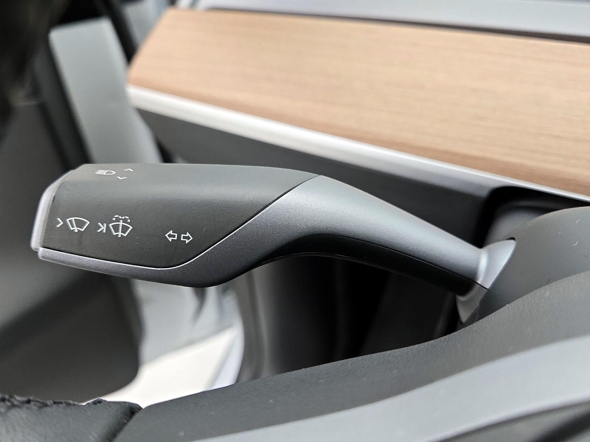 Thumbnail: 2021 Tesla Model Y - 13