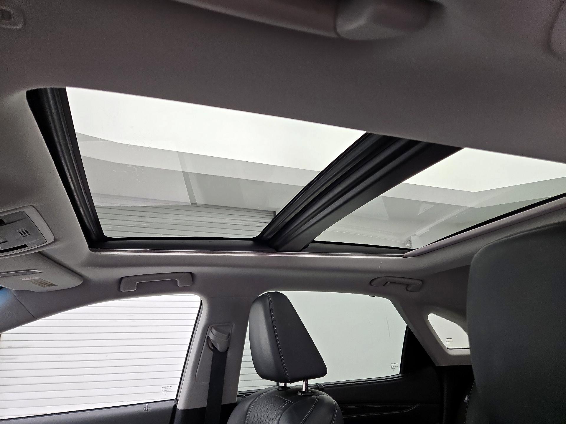 Thumbnail: 2017 Lexus RX - 20