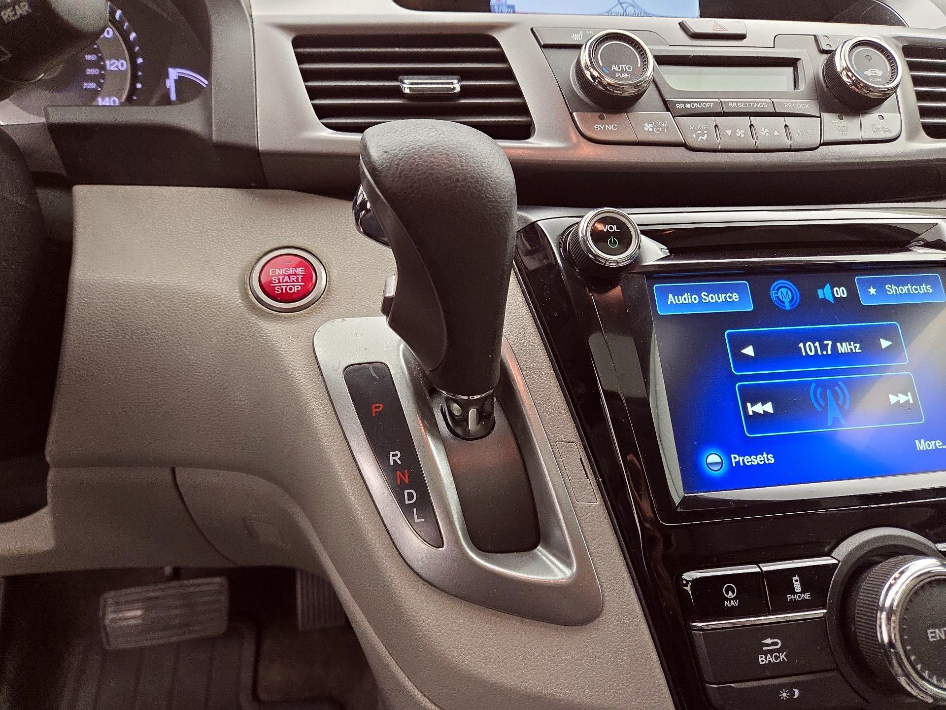 Thumbnail: 2014 Honda Odyssey - 18