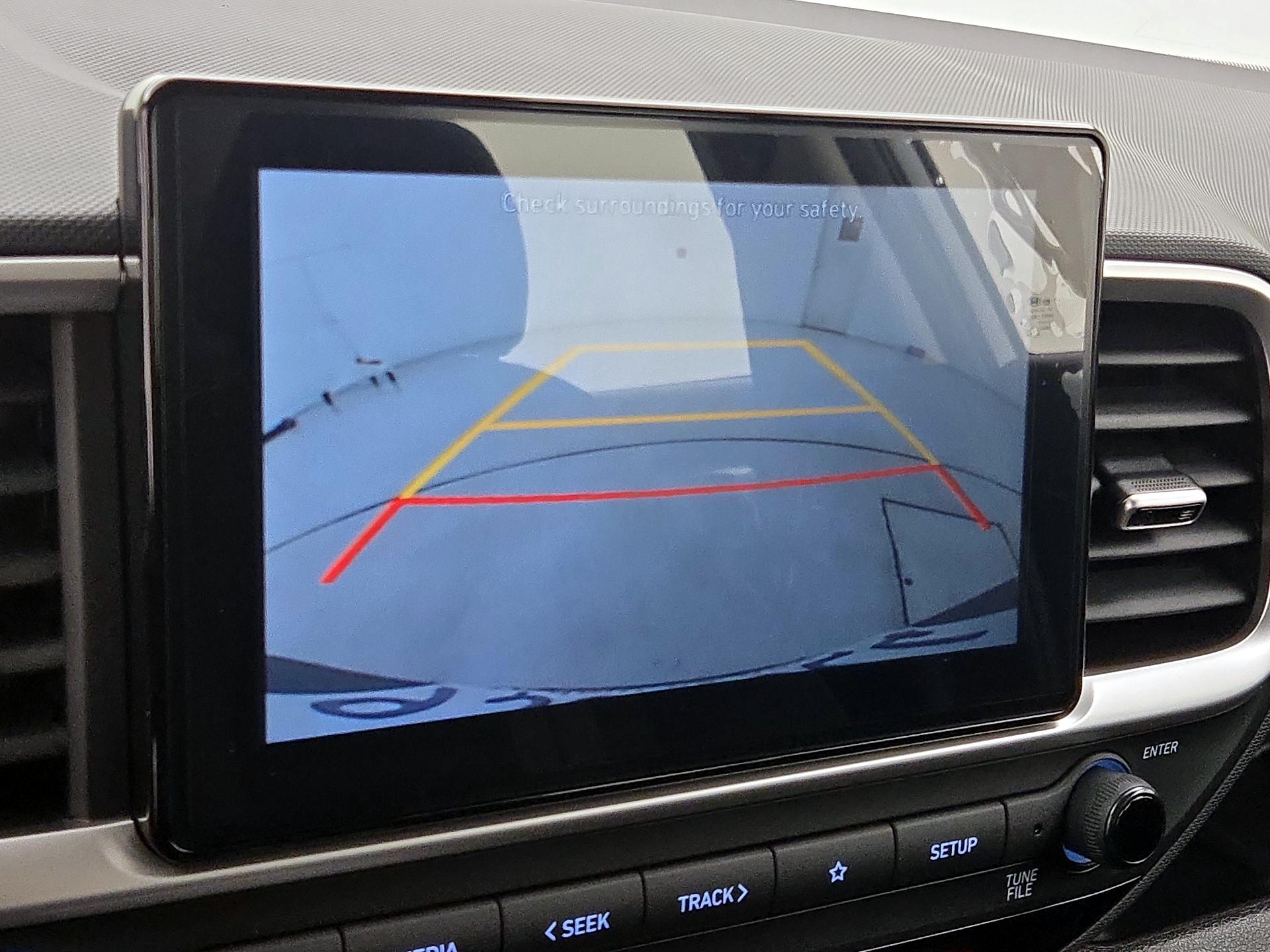 Thumbnail: 2022 Hyundai Venue - 14