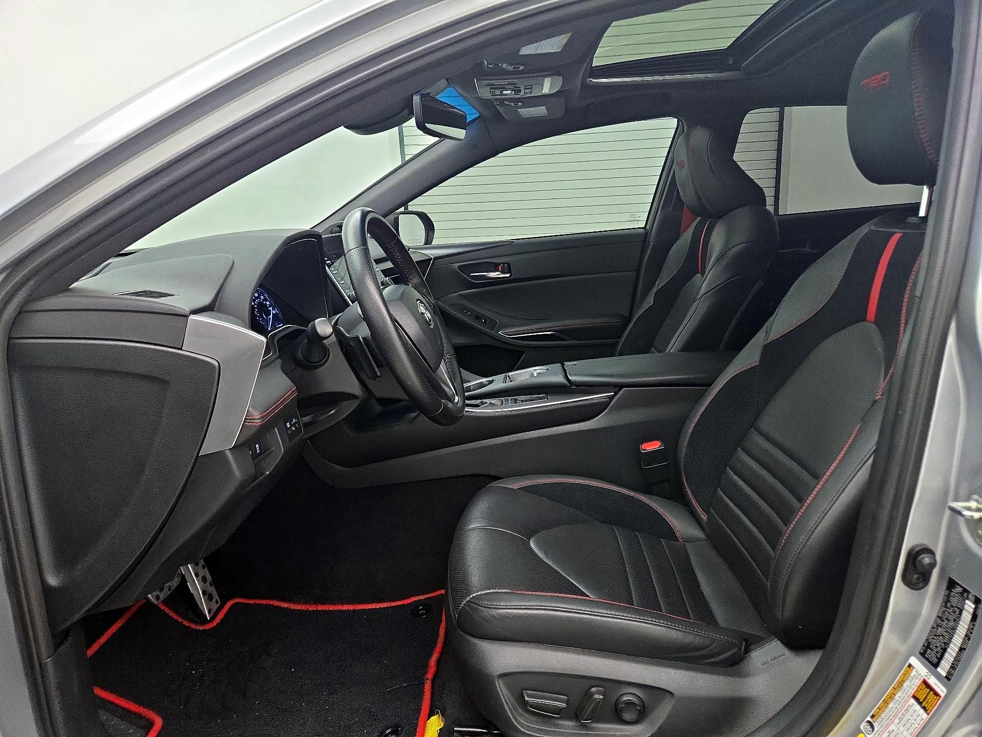 Thumbnail: 2020 Toyota Avalon - 11