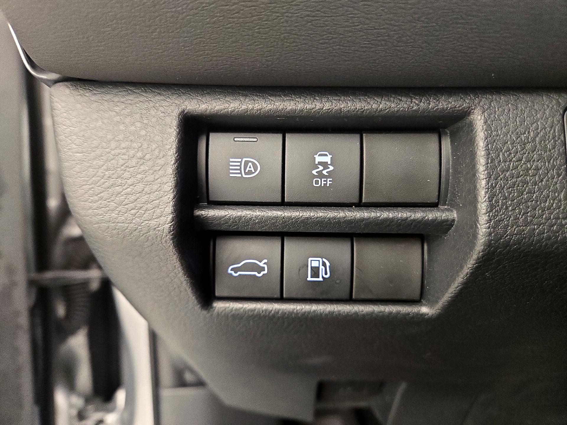 Thumbnail: 2020 Toyota Avalon - 13