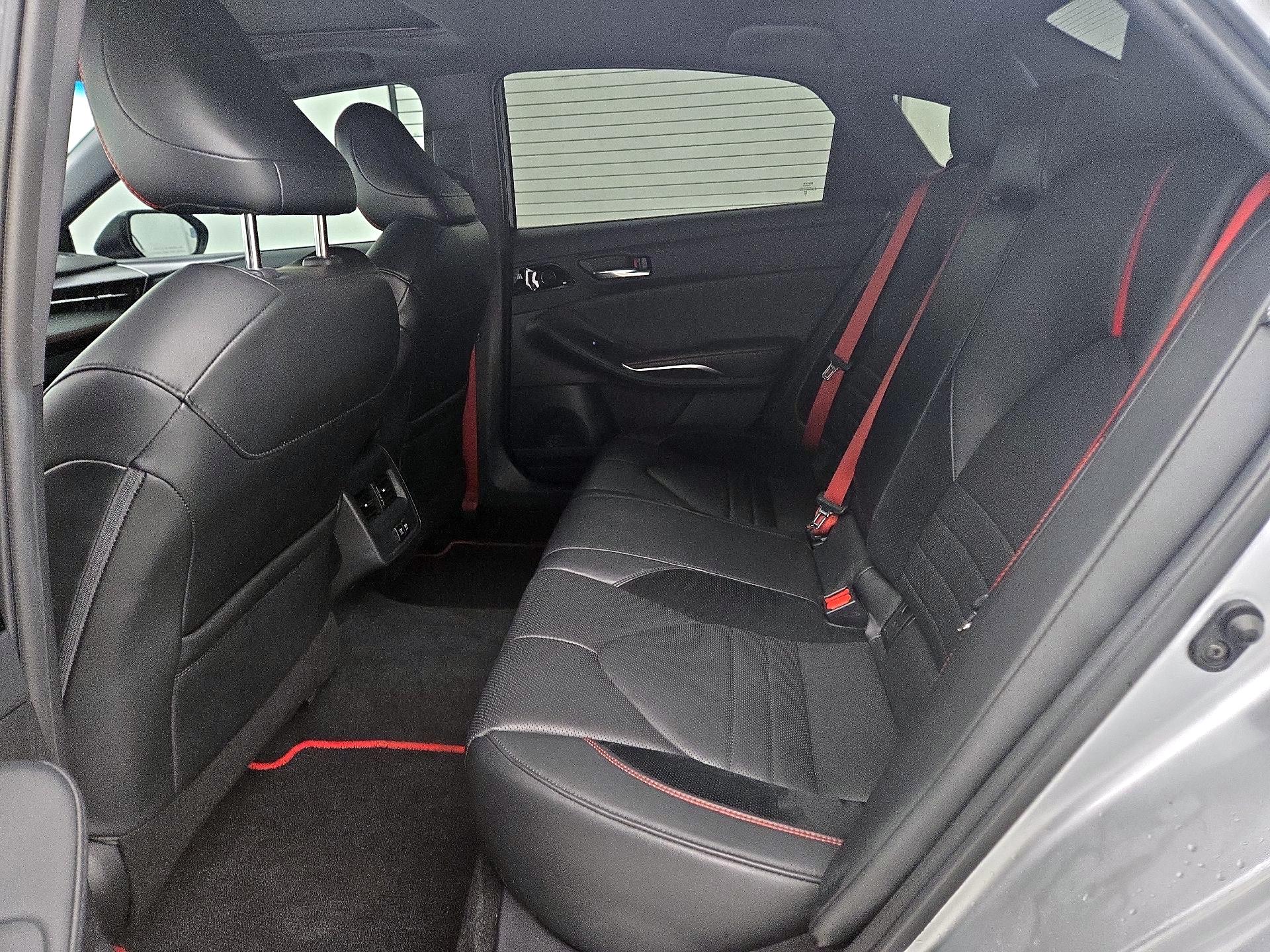 Thumbnail: 2020 Toyota Avalon - 19