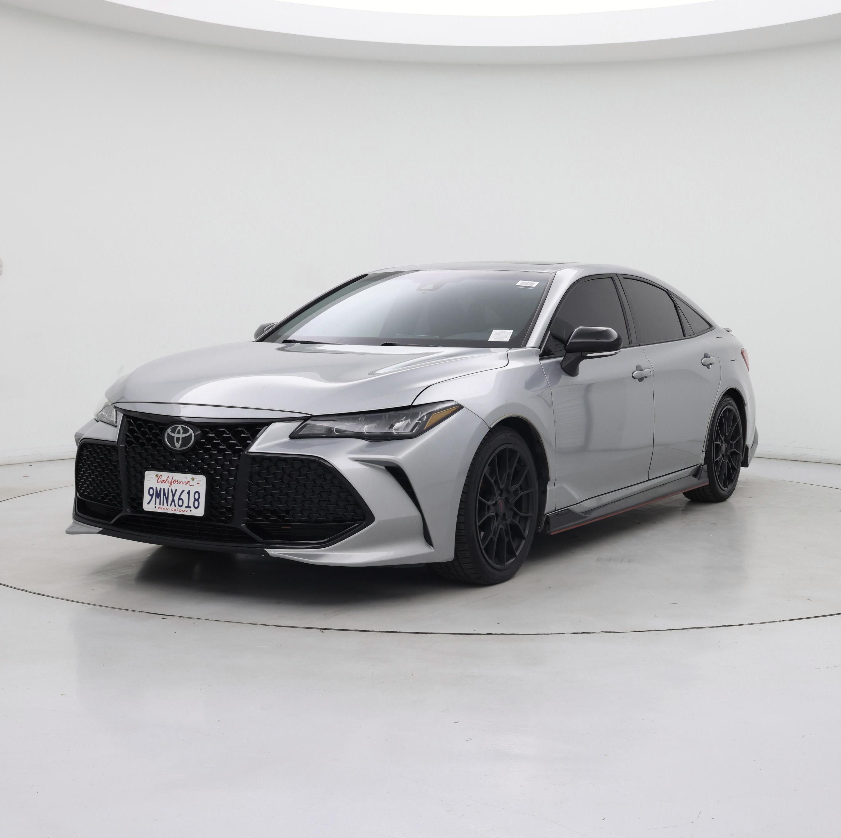 Thumbnail: 2020 Toyota Avalon - 4