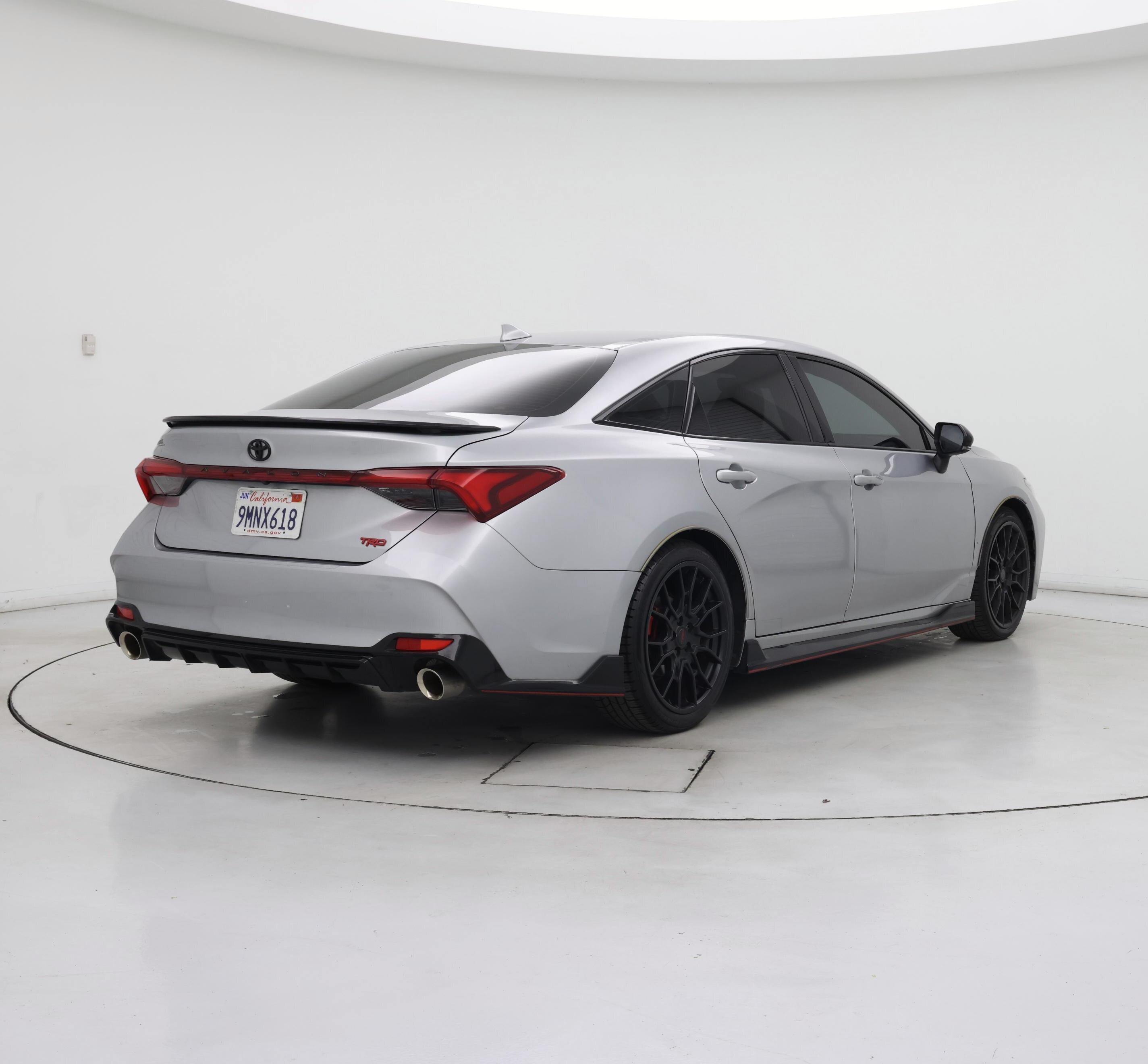 Thumbnail: 2020 Toyota Avalon - 8