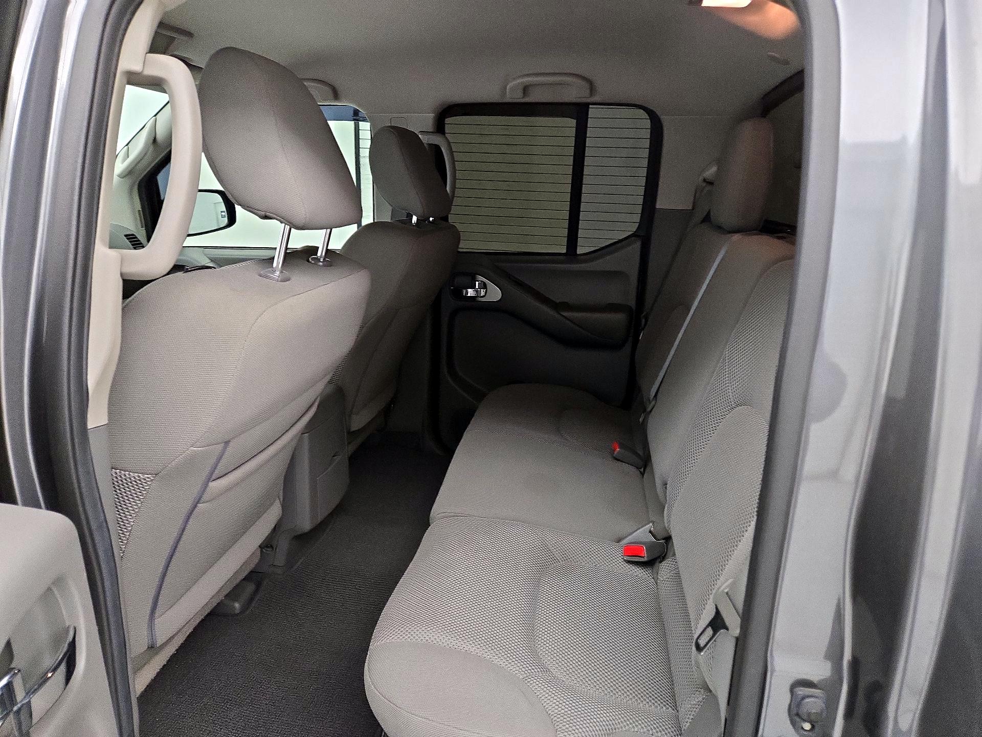 Thumbnail: 2019 Nissan Frontier - 18