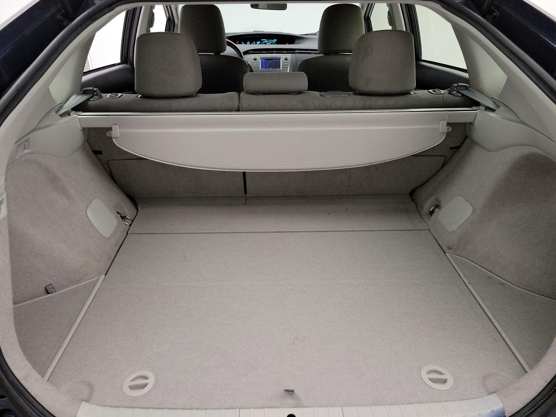 Thumbnail: 2015 Toyota Prius - 19