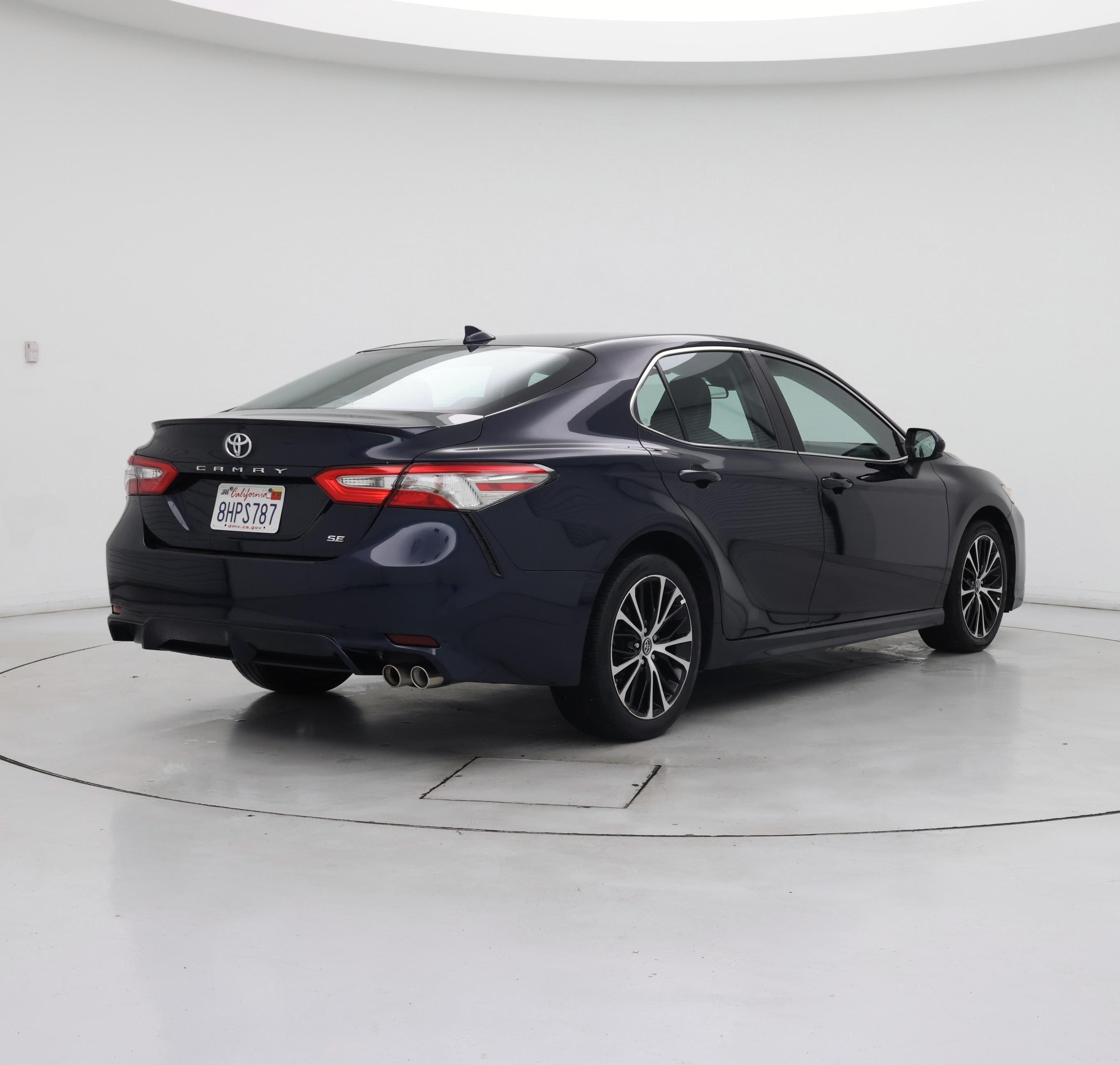 Thumbnail: 2019 Toyota Camry - 8